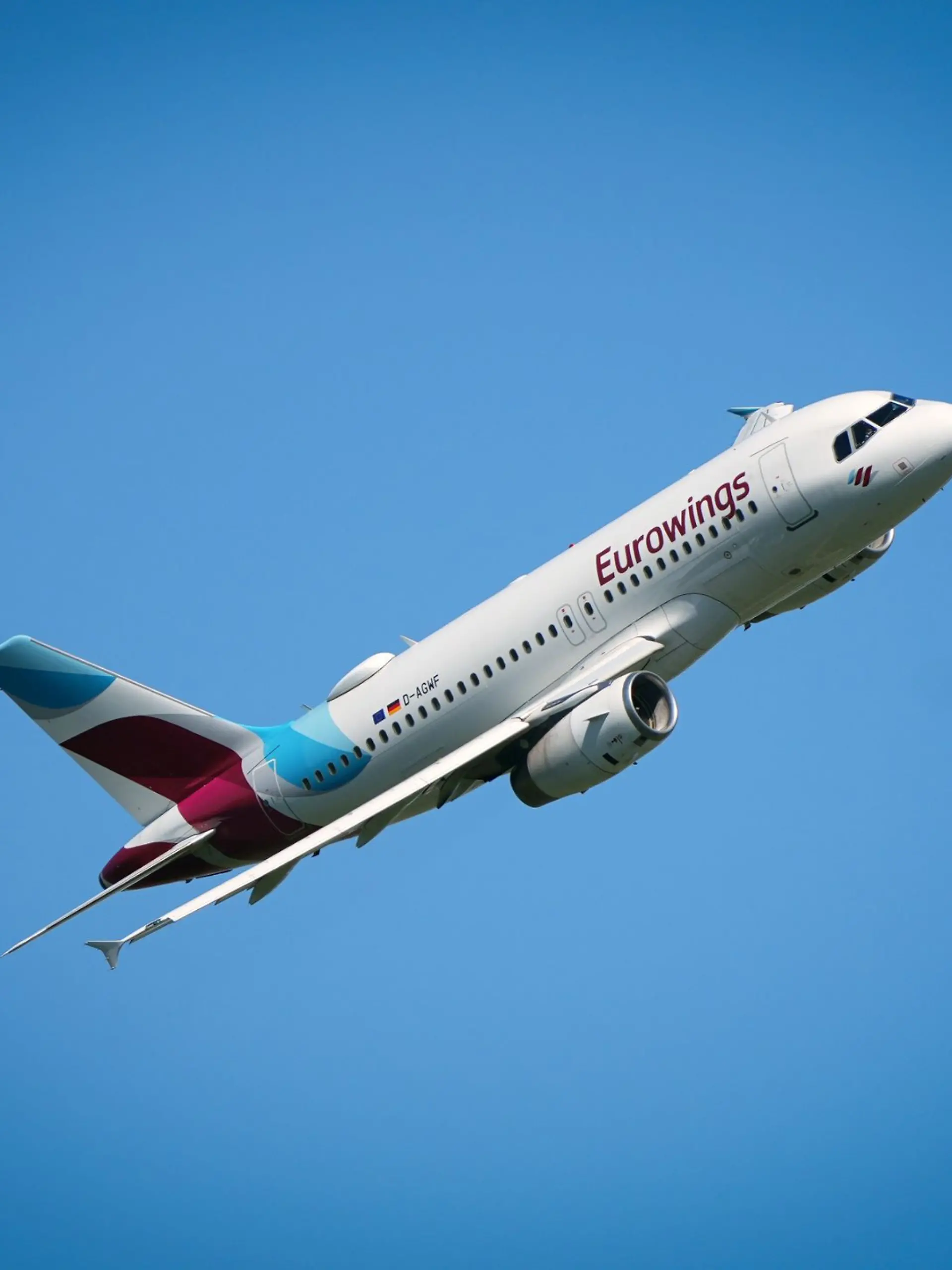 Bild zu: "Jetzt erklärt Eurowings den Schockmoment auf dem Mallorca-Flug"