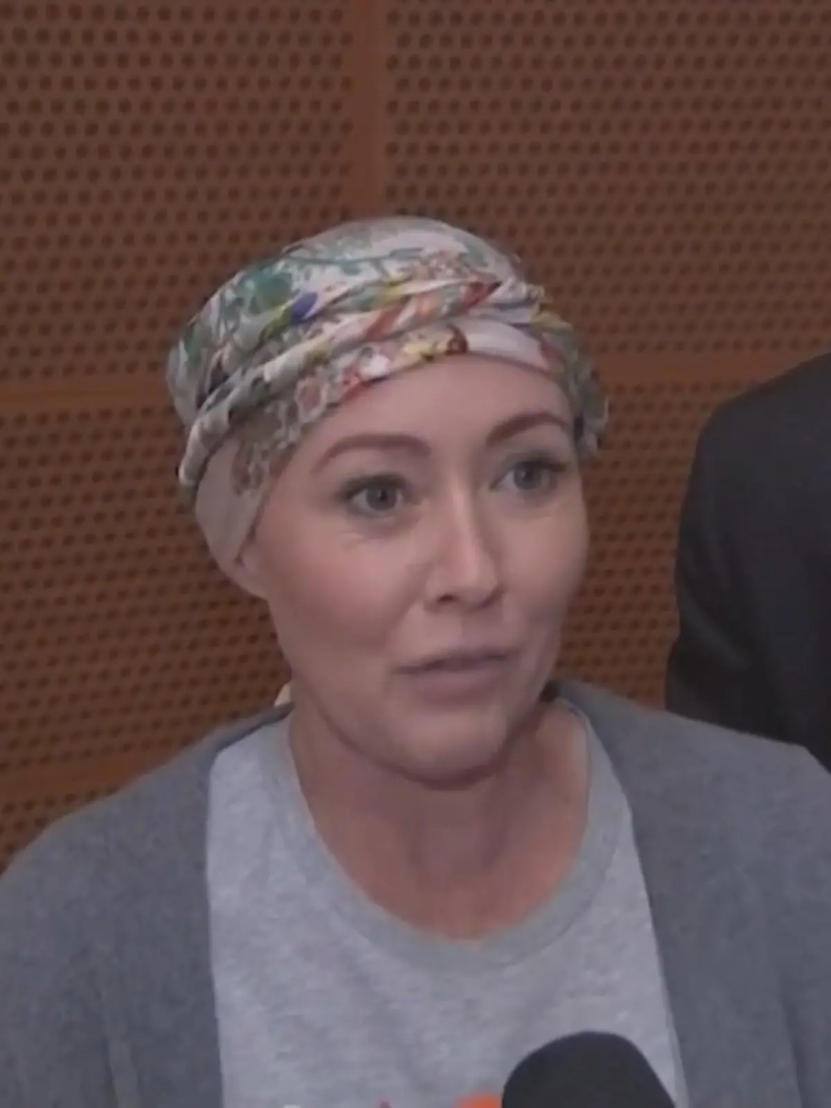 Bild zu: "Shannen Doherty verliert den Kampf gegen den Krebs"