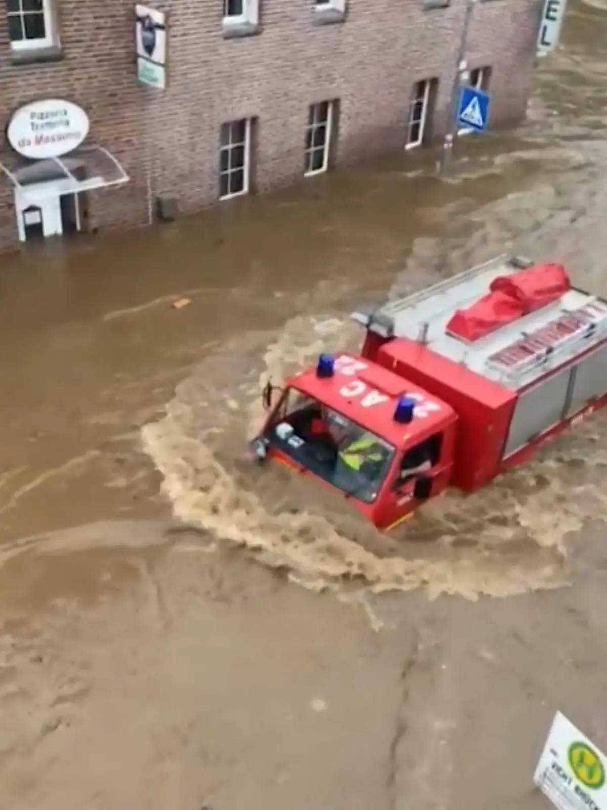 Bild zu: "Stolberg nach der Jahrhundert-Flut"