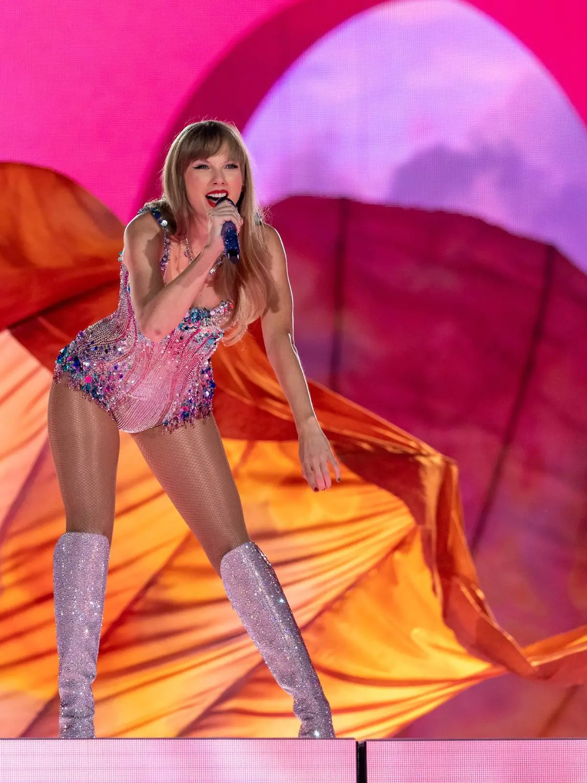 Taylor Swift ist seit März 2023 auf der „Eras Tour”. Jetzt stehen die drei Tourtermine in Gelsenkirchen - aka „Swiftkirchen” an. 