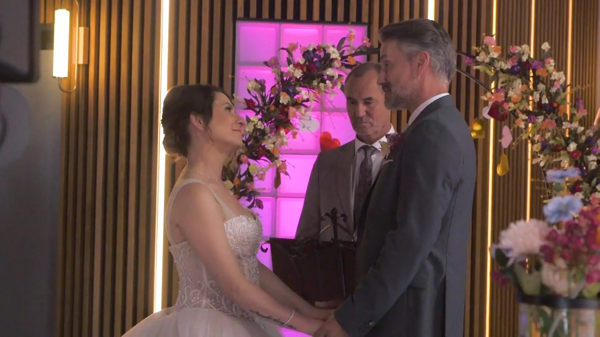 Bei AWZ wird endlich wieder geheiratet Romantisches Making-of