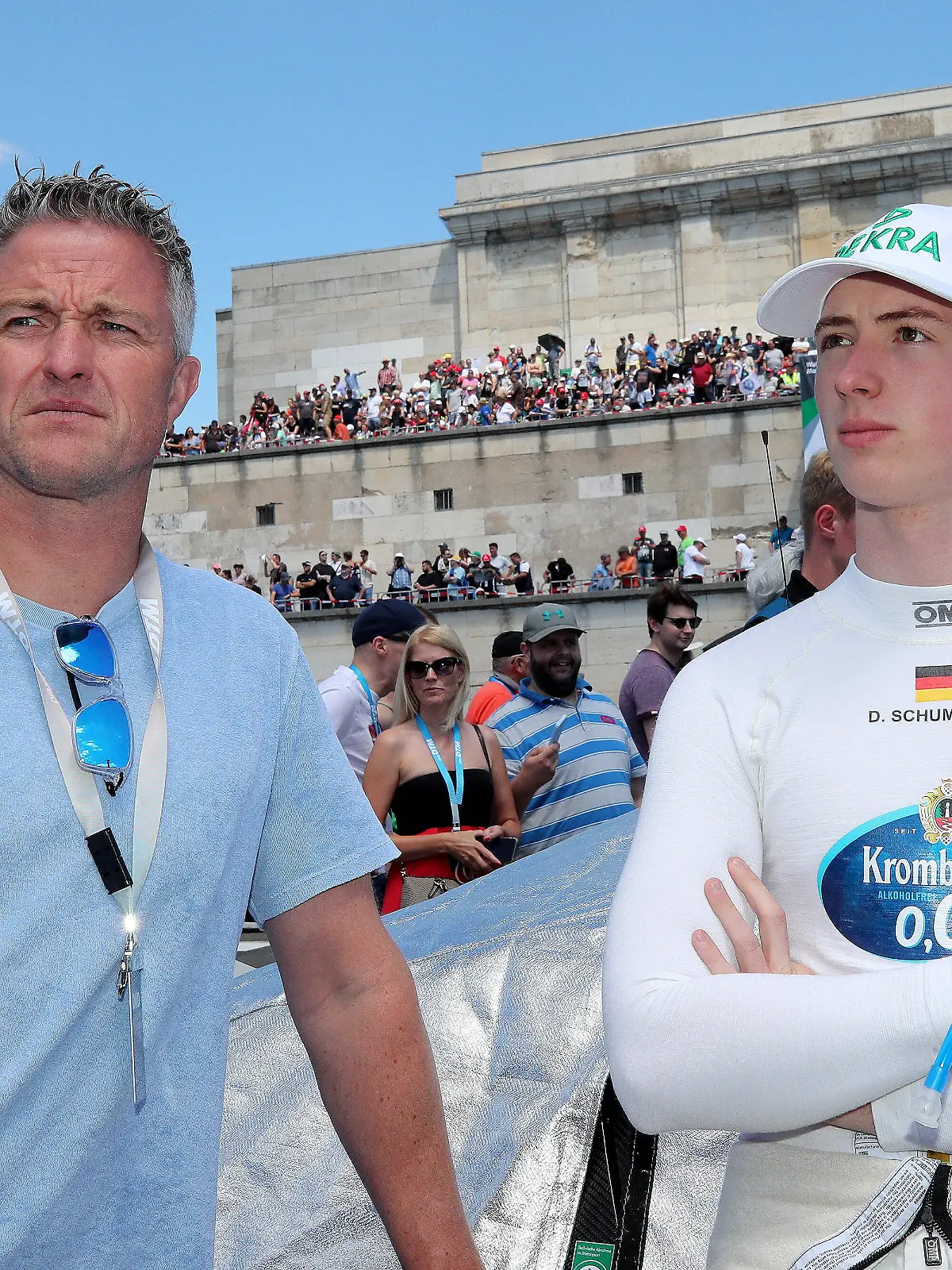 Bild zu: "Besondere Vater-Sohn-Premiere für Ralf Schumacher und David"