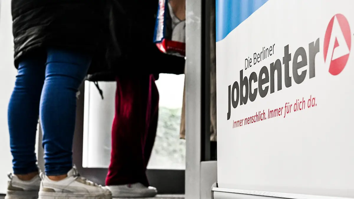 Ein Ukrainer soll das Jobcenter betrogen haben. (Symbolfoto)