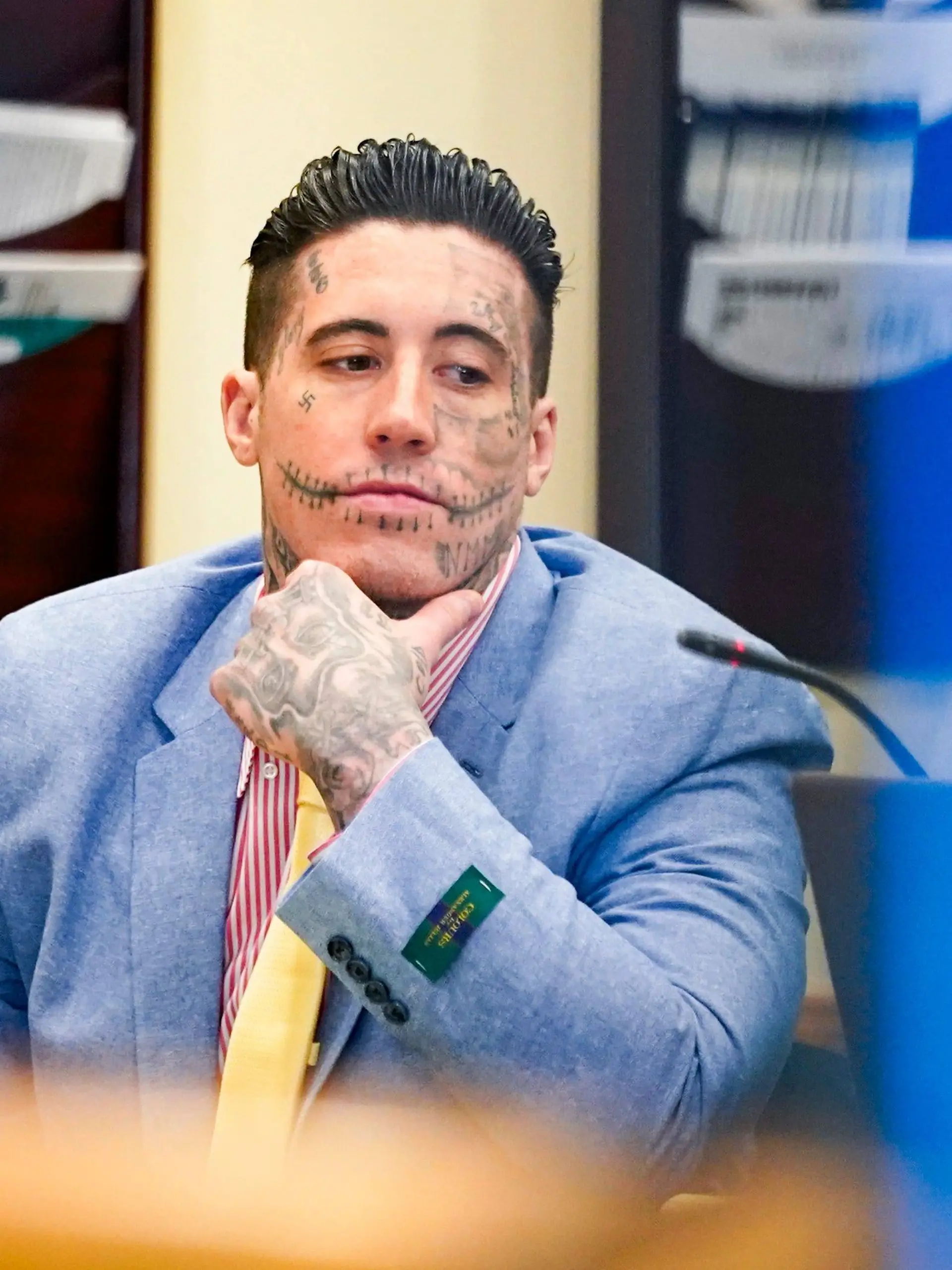 Bild zu: "Fratzen-Killer Wade Wilson (30) zum Tode verurteilt"