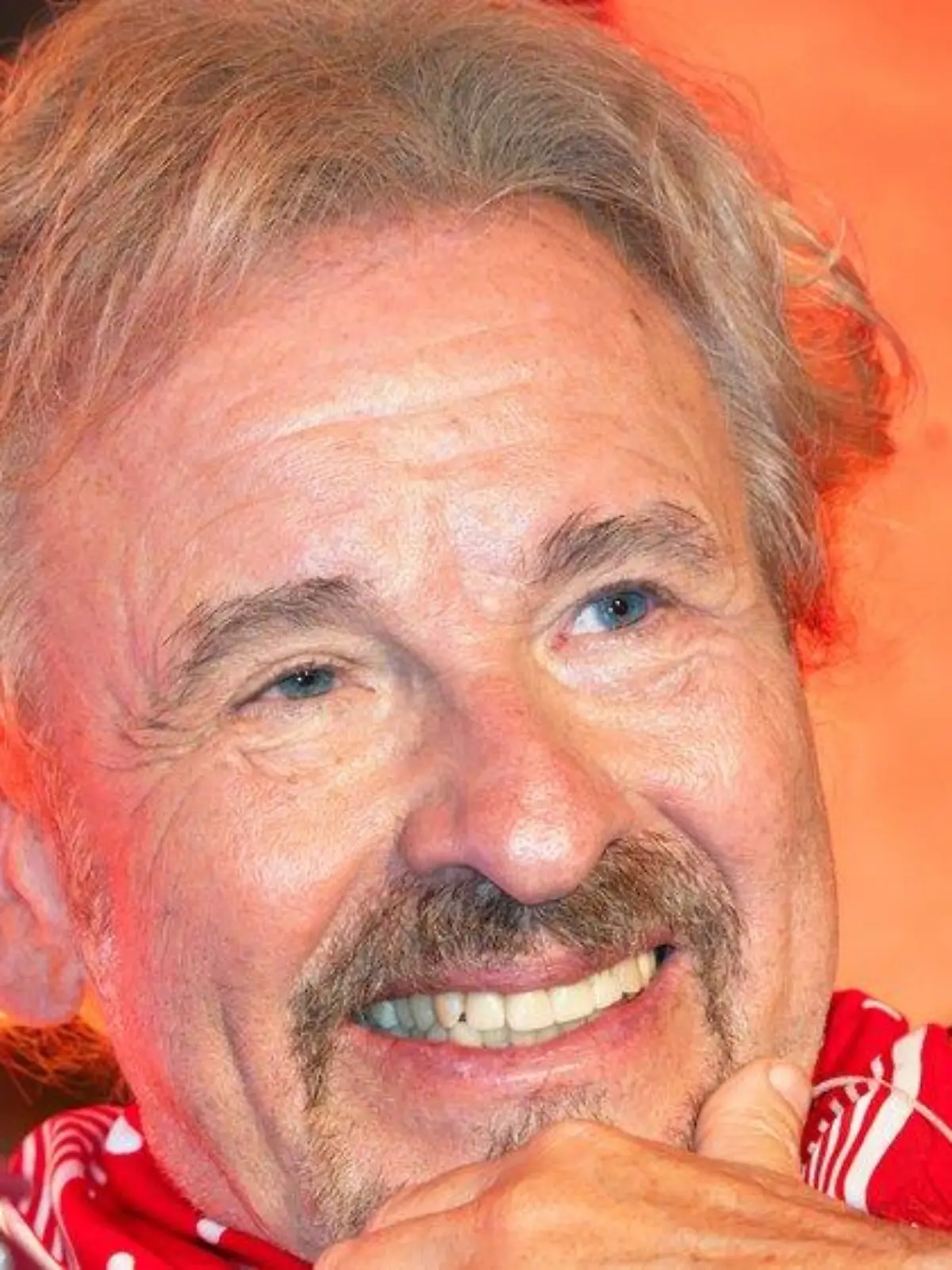 "Kohle macht nicht glücklich": Thomas Gottschalk spricht über Geld