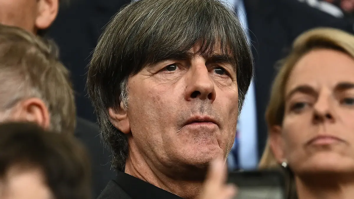 05.07.2024, xscotx, Fussball EM 2024 Viertelfinale, Spanien - Deutschland, emspor, v.l. Joachim Jogi Löw Loew