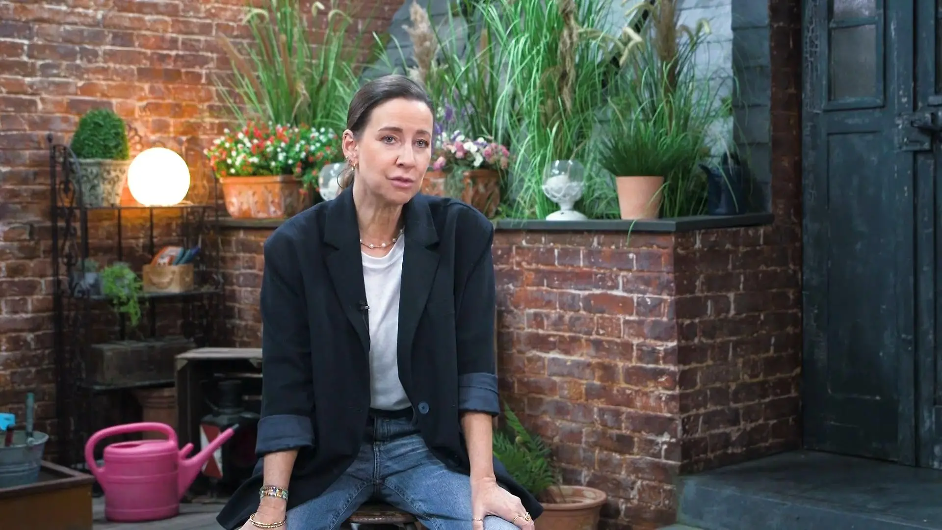 Isabell Hertel:  „Sie möchte, dass jeder eine Chance hat!” Neue Freundschaft bei „Unter uns”?