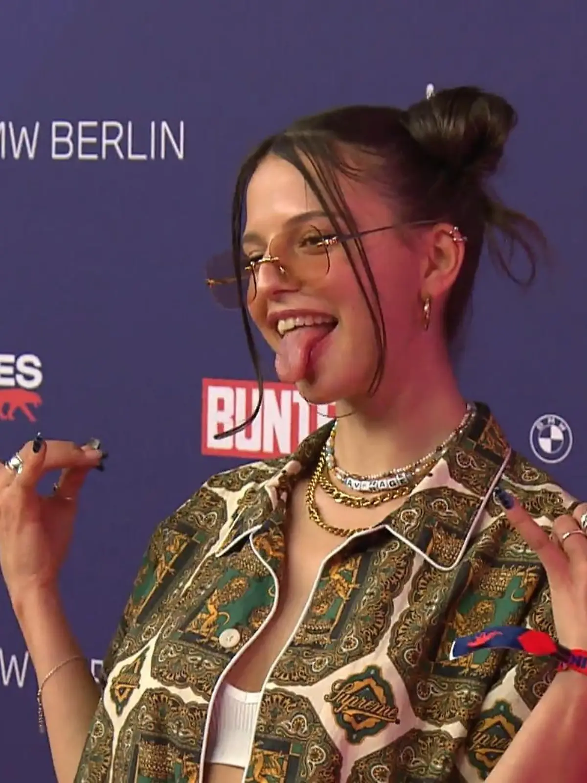 Bild zu: "Nina Chuba klemmt sich trotz Angst wieder hinters Steuer"