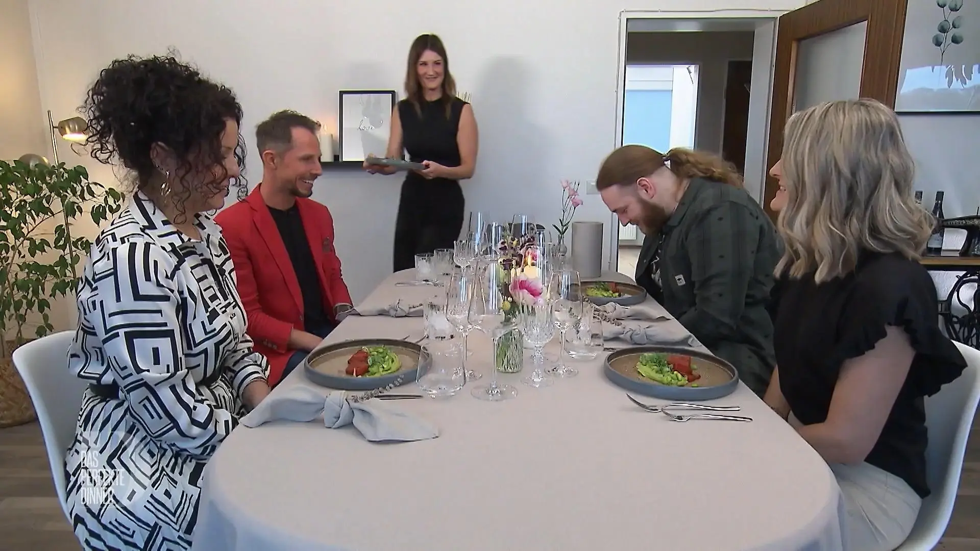Das große  „Fake Fish"-Rätsel Was serviert Christina denn da als Vorspeise?