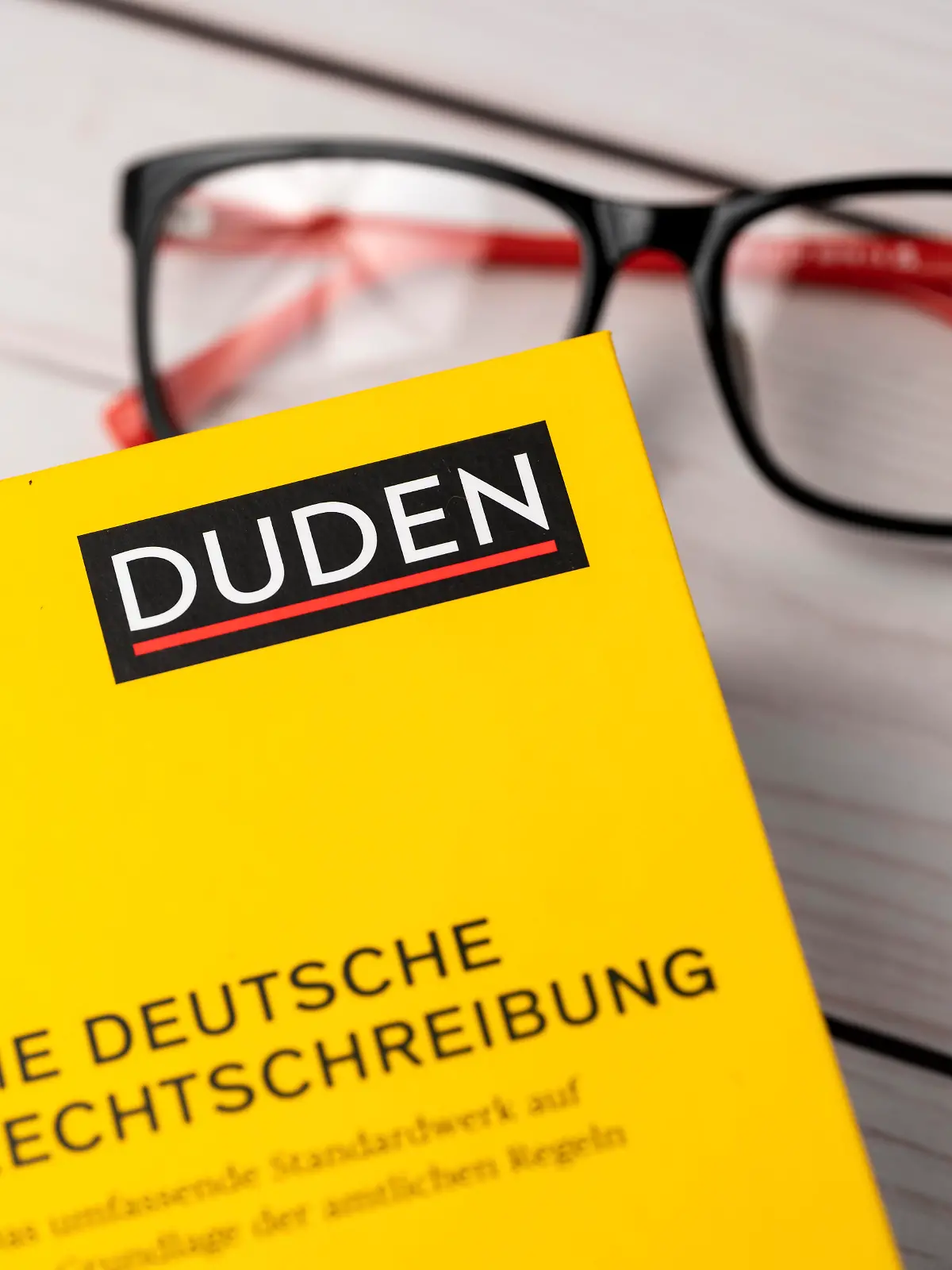 Bild zu: "Spagetti sind ab sofort verboten – warum dieses Wort nicht mehr im Duden steht!"