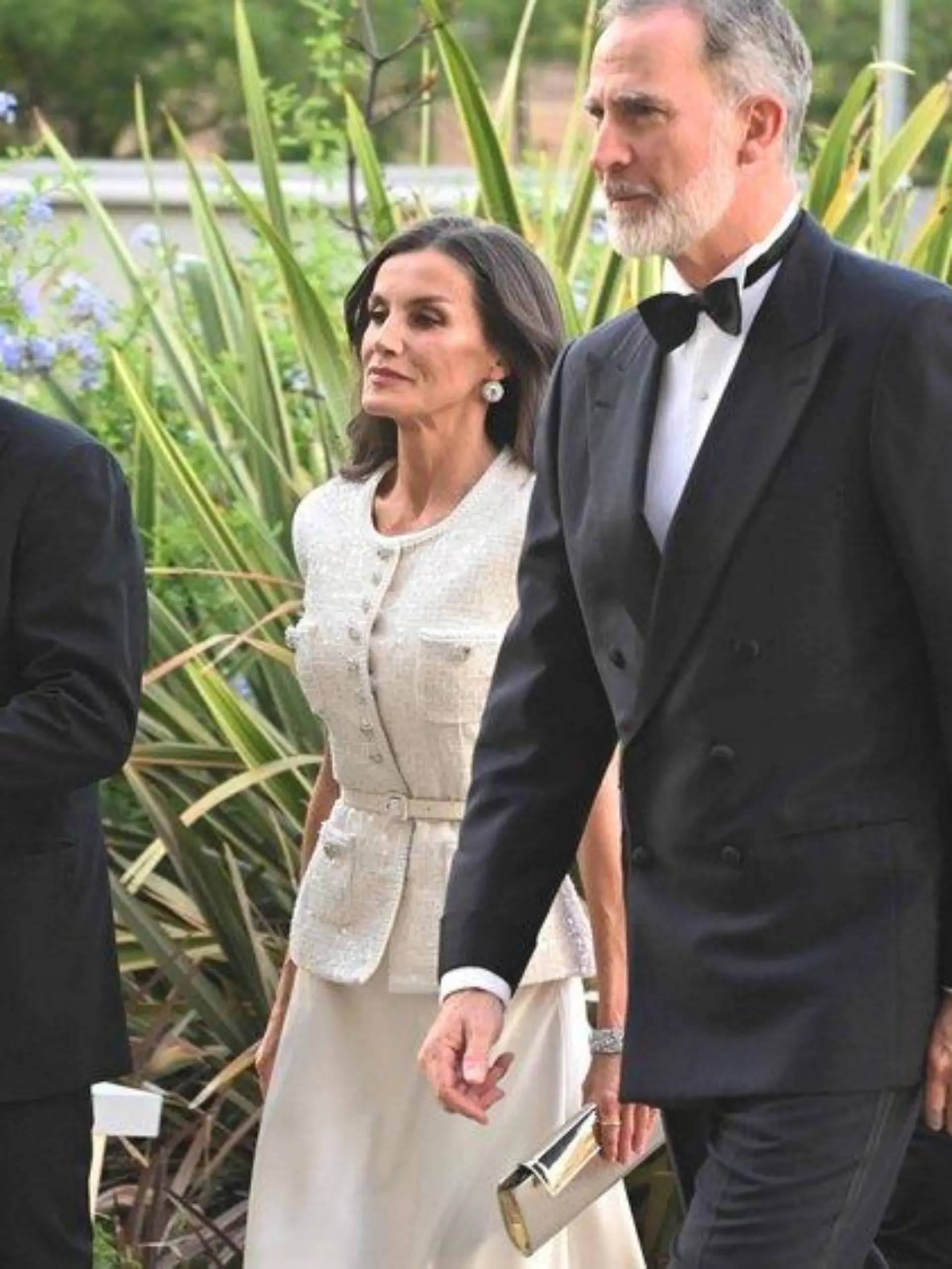 In Schwarz und Weiß: Letizia und Felipe schmeißen sich in Schale