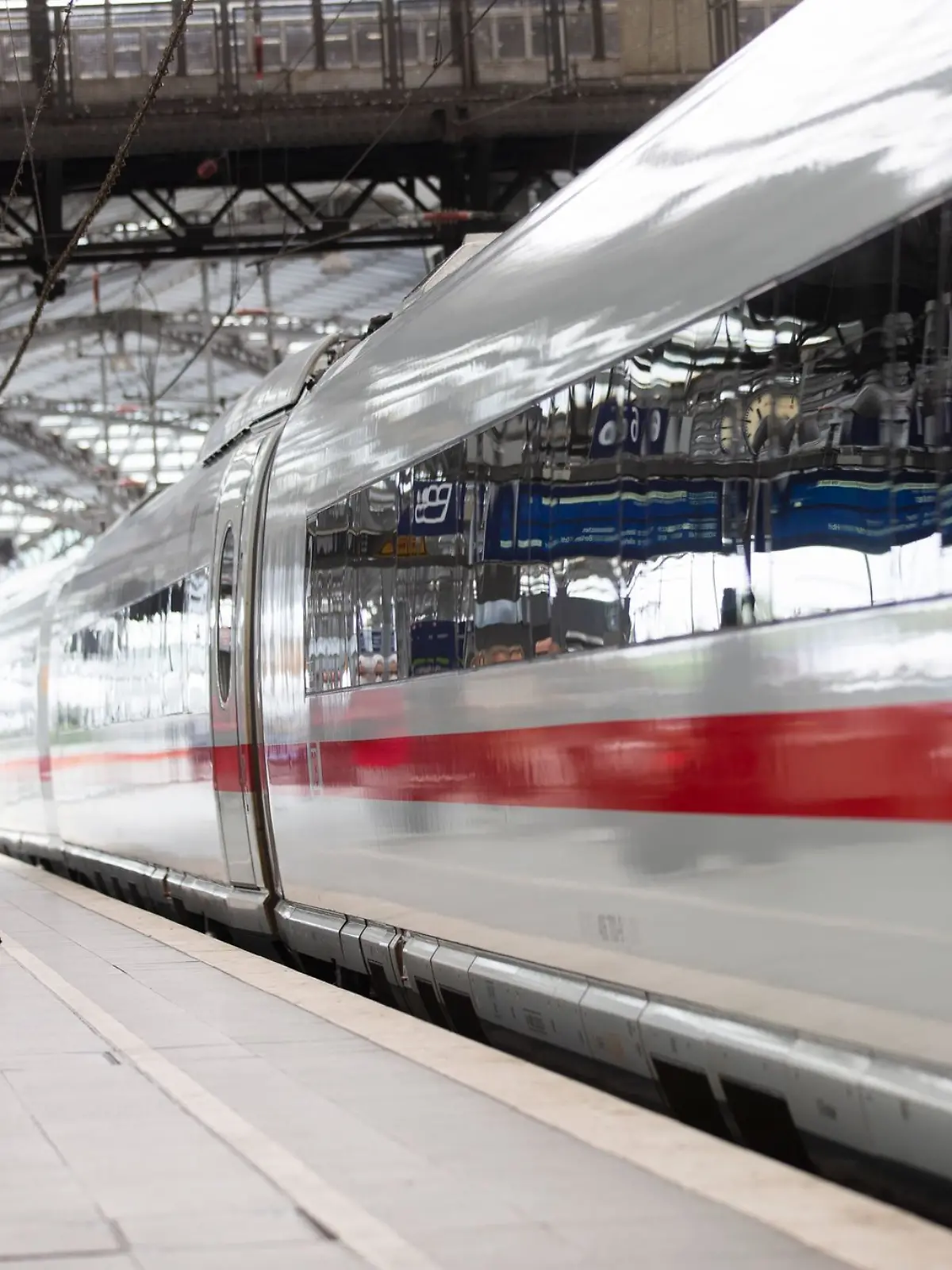 Bild zu: "Fahrpläne bei der Bahn werden nur noch geschätzt - nicht gerechnet!"