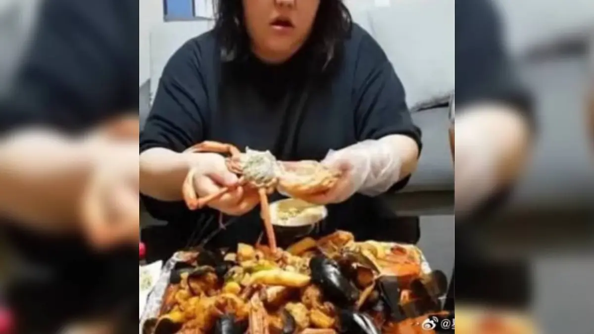 Pan Xiaoting während des Strems