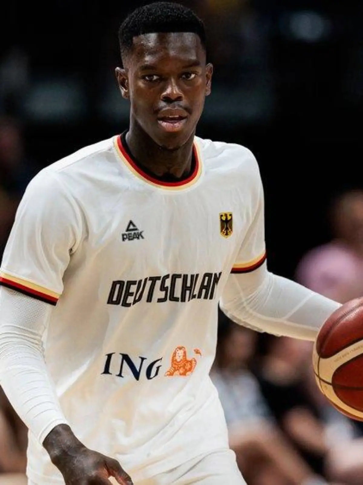 "Wäre historisch": Dennis Schröder soll Deutschlands Fahne tragen