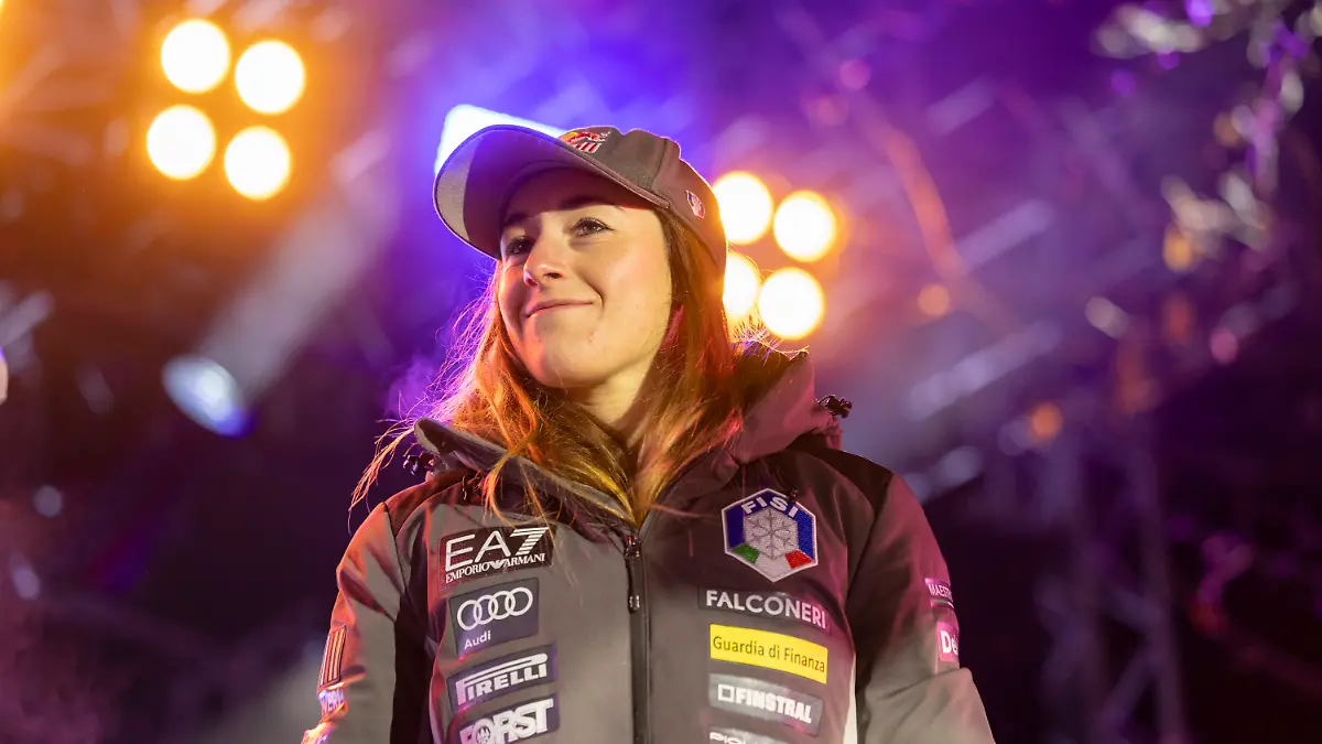 ALPINE SKIING - FIS WC Altenmarkt/Zauchensee ALTENMARKT/ZAUCHENSEE,AUSTRIA,13.JAN.24 - ALPINE SKIING - FIS World Cup, downhill, ladies, award ceremony. Image shows Sofia Goggia ITA.