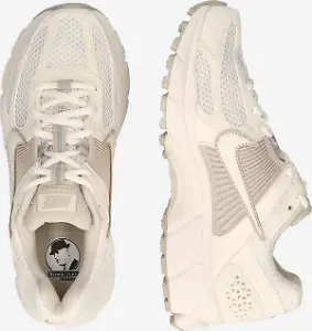 Nike-Sneaker 'Zoom Vomero 5' in Beige