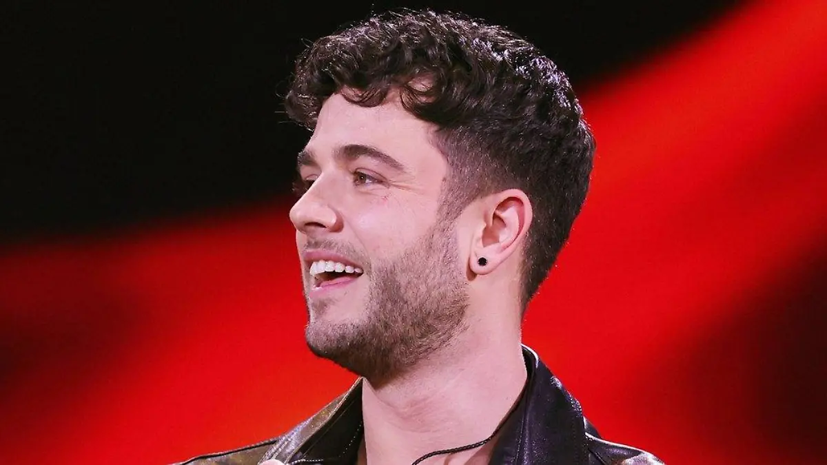 Luca Hänni feiert Debüt als Moderator im deutschen TV