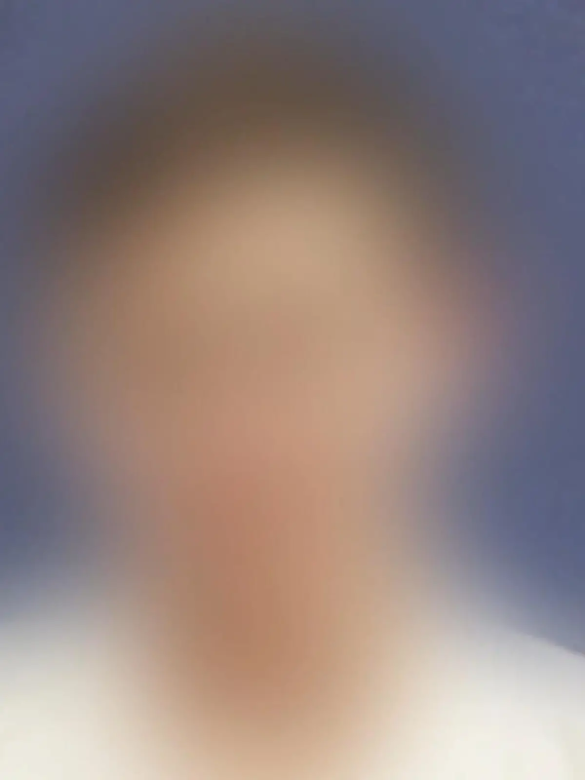 Polizisten holen am frühen Morgen in Essen einen 16 Jahre alten Jugendlichen aus dem Bett. Er soll eine Todesliste geführt haben. Wurde damit ein Amoklauf verhindert?
