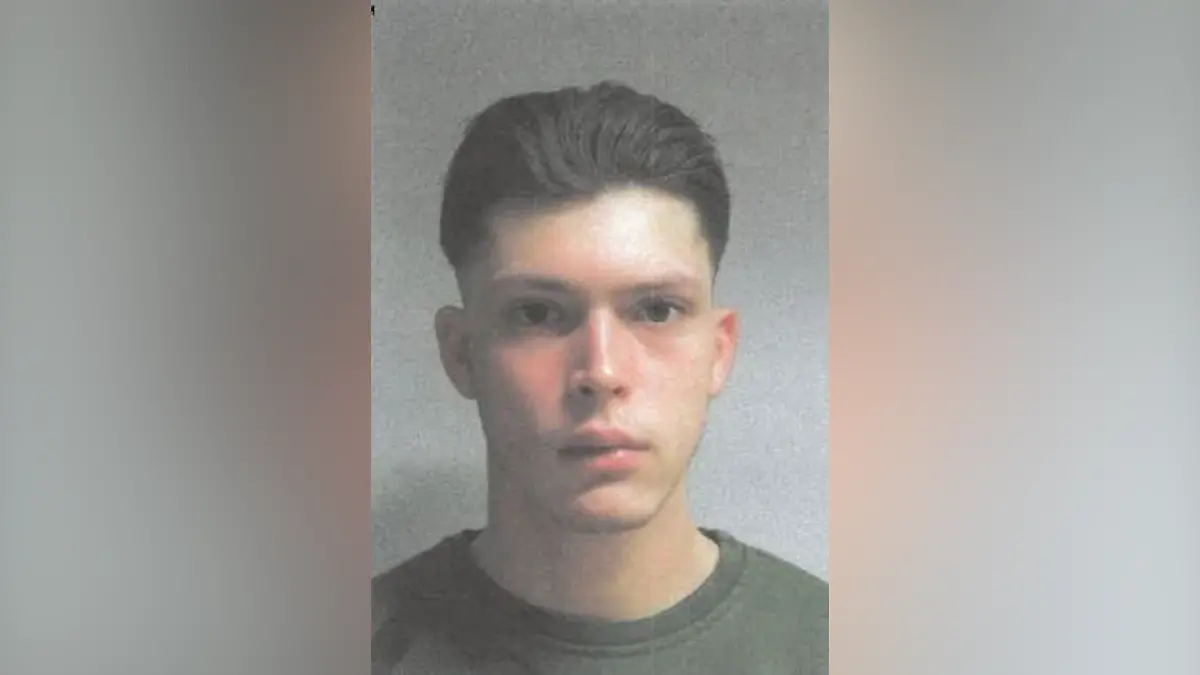 Wer hat den 26-Jährigen gesehen? Er floh aus dem Maßregelvollzug