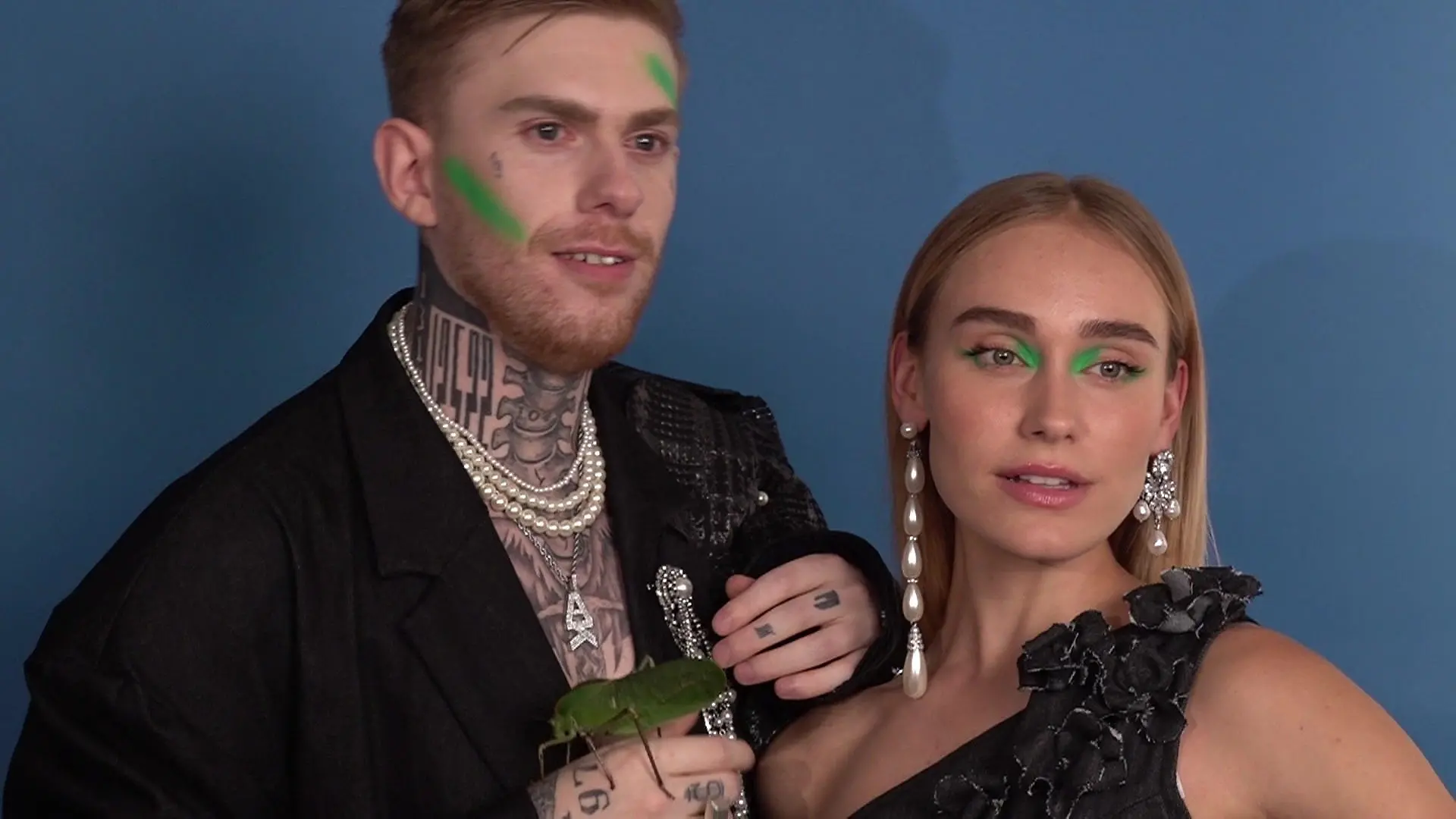 Millionen-Influencer! Cover-Shoot mit sechsbeinigen Kollegen Hessens Society Countdown