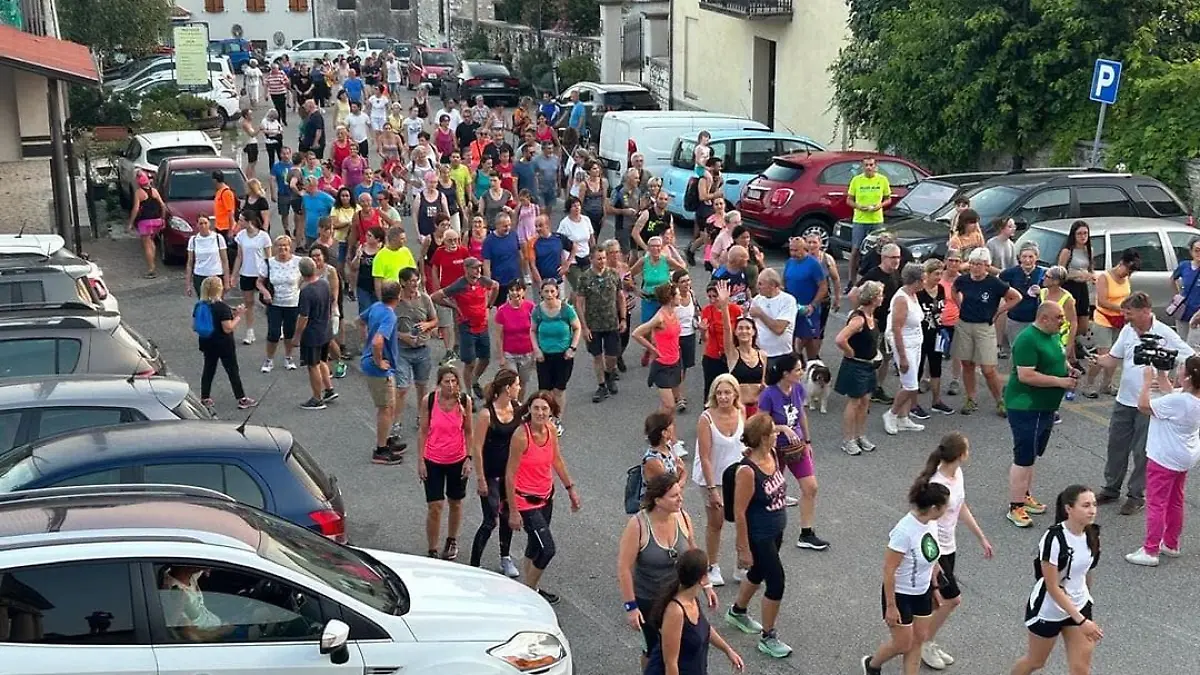 Mittlerweile laufen über 200 Bürger jeden Donnerstag mit dem Bürgermeister.