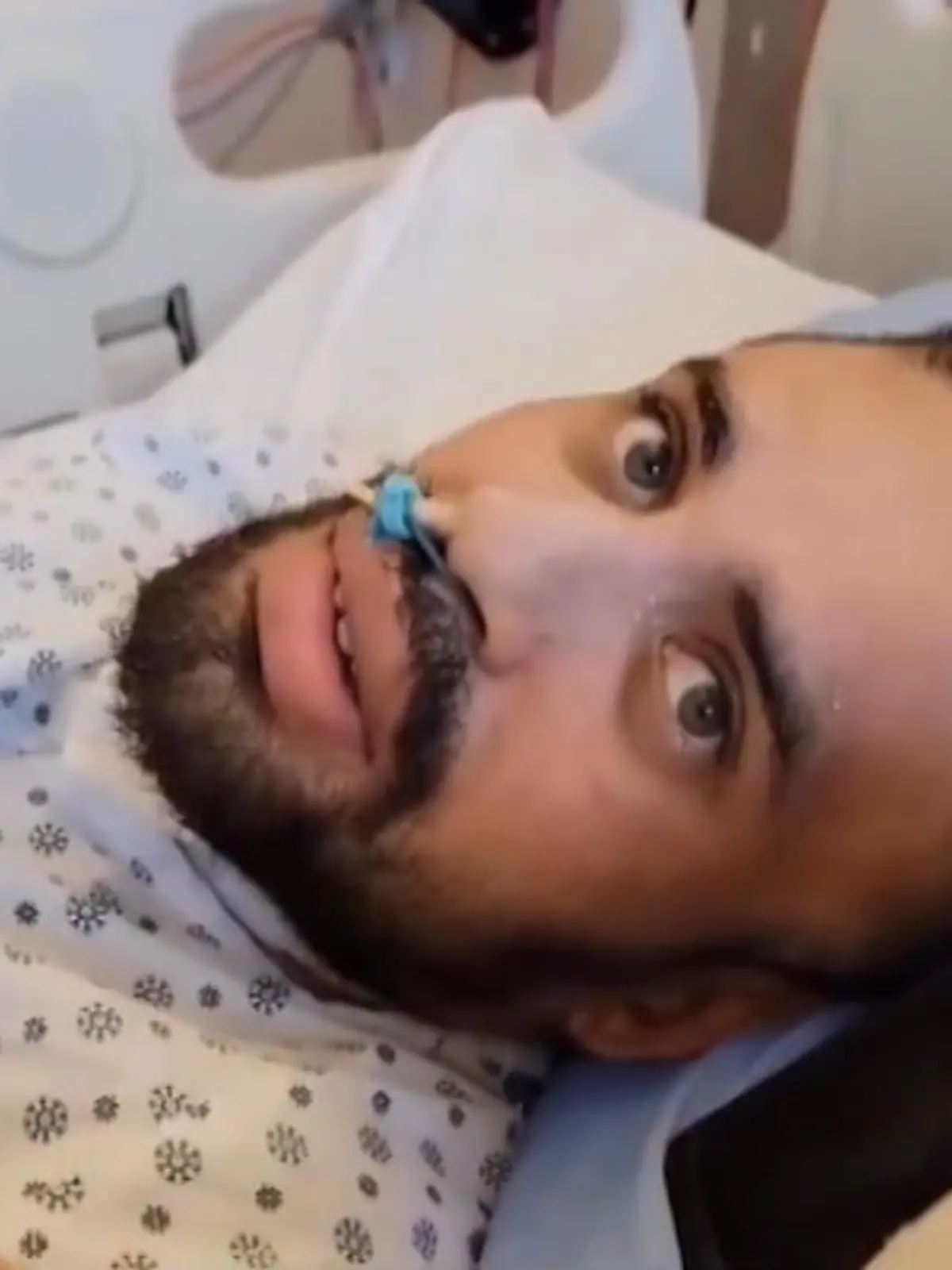 Dieses Video ist der Beweis dafür, dass es wahre Liebe doch noch gibt. Bei einem Motorradunfall erleidet der Kanadier Terry Williams schwere Hirnverletzungen und muss ins Koma versetzt werden. Als seine Freundin Carly ihm bei einem Besuch ihren gemeinsamen Lieblingssong vorspielt, bemerkt sie, dass der alte Terry noch in ihm steckt.