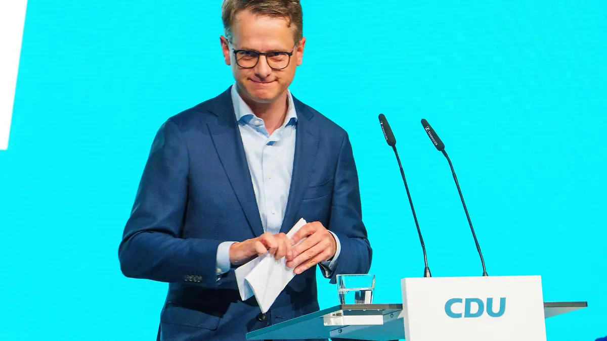 CDU-Generalsekretär Linnemann würde Arbeitsunwilligen das Bürgergeld auch ganz streichen. (Archiv-Foto)