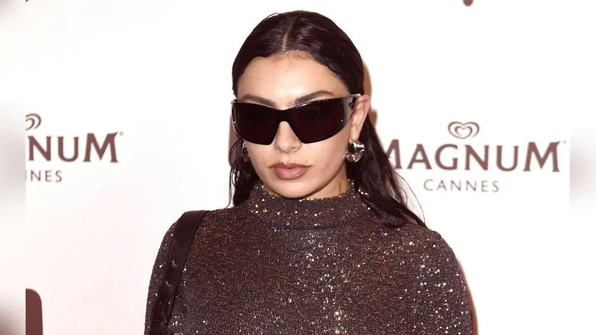 Wegen Charli XCX: Von "Hot Girl Summer" zu "Brat Girl S...