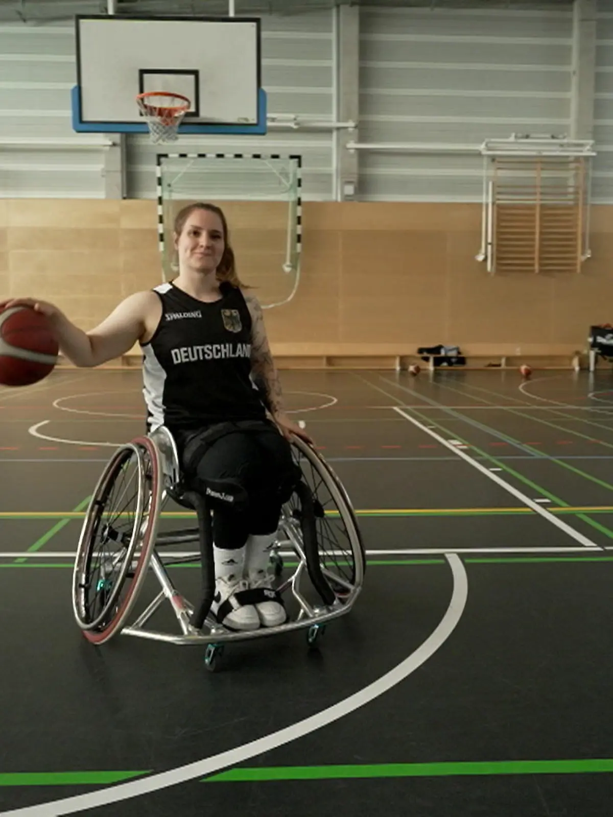 Bild zu: "Maya Lindholms Weg vom Sportmuffel zum Paralympics-Star!"