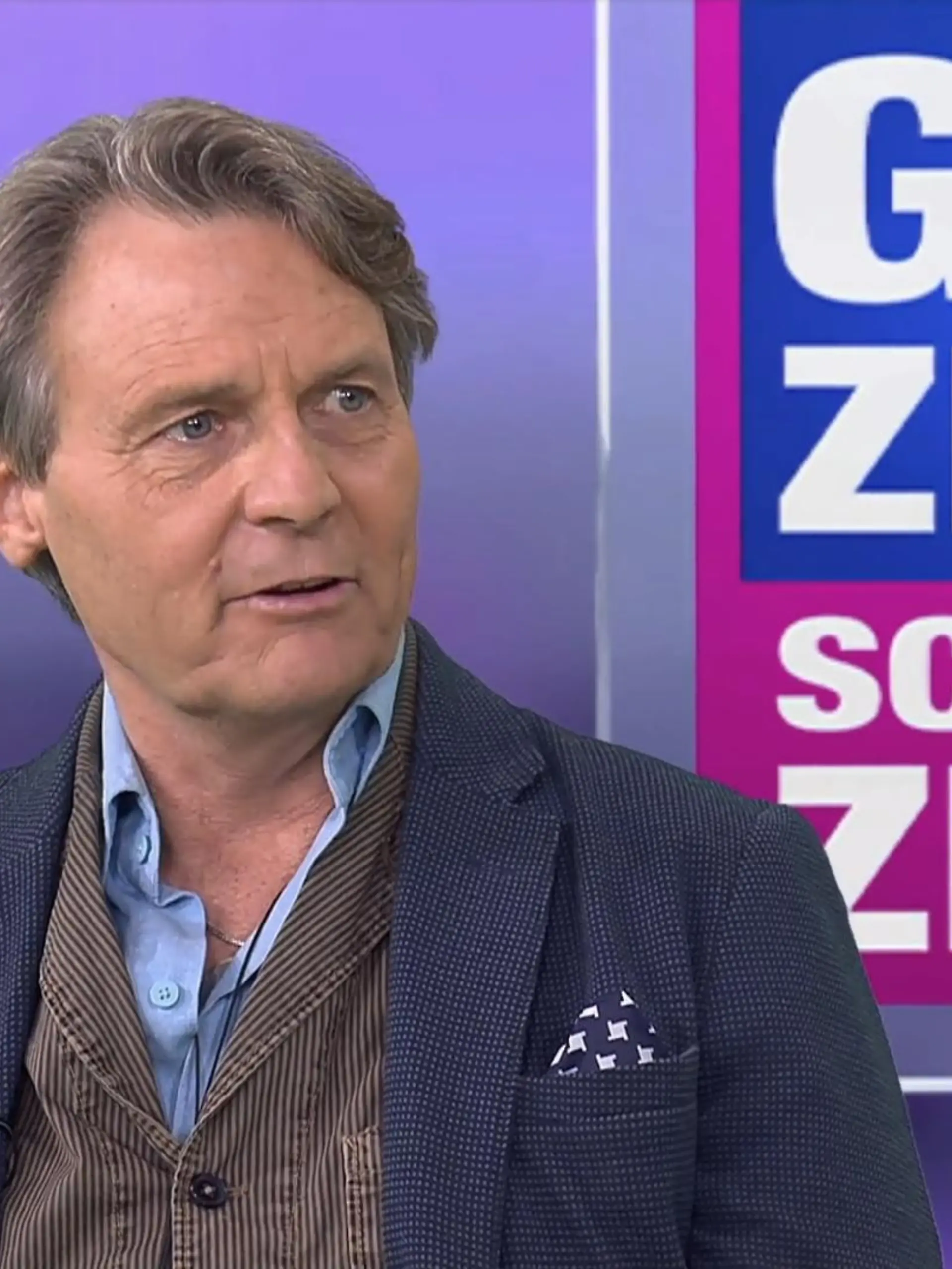 "Was habt ihr geraucht?!" - Diese Frage stellte sich Wolfgang Bahro bei einer ganz bestimmten GZSZ-Szene vor einigen Jahren. Der Schauspieler beschwerte sich sogar beim Produzenten. Wie der reagierte, zeigen wir im Video.