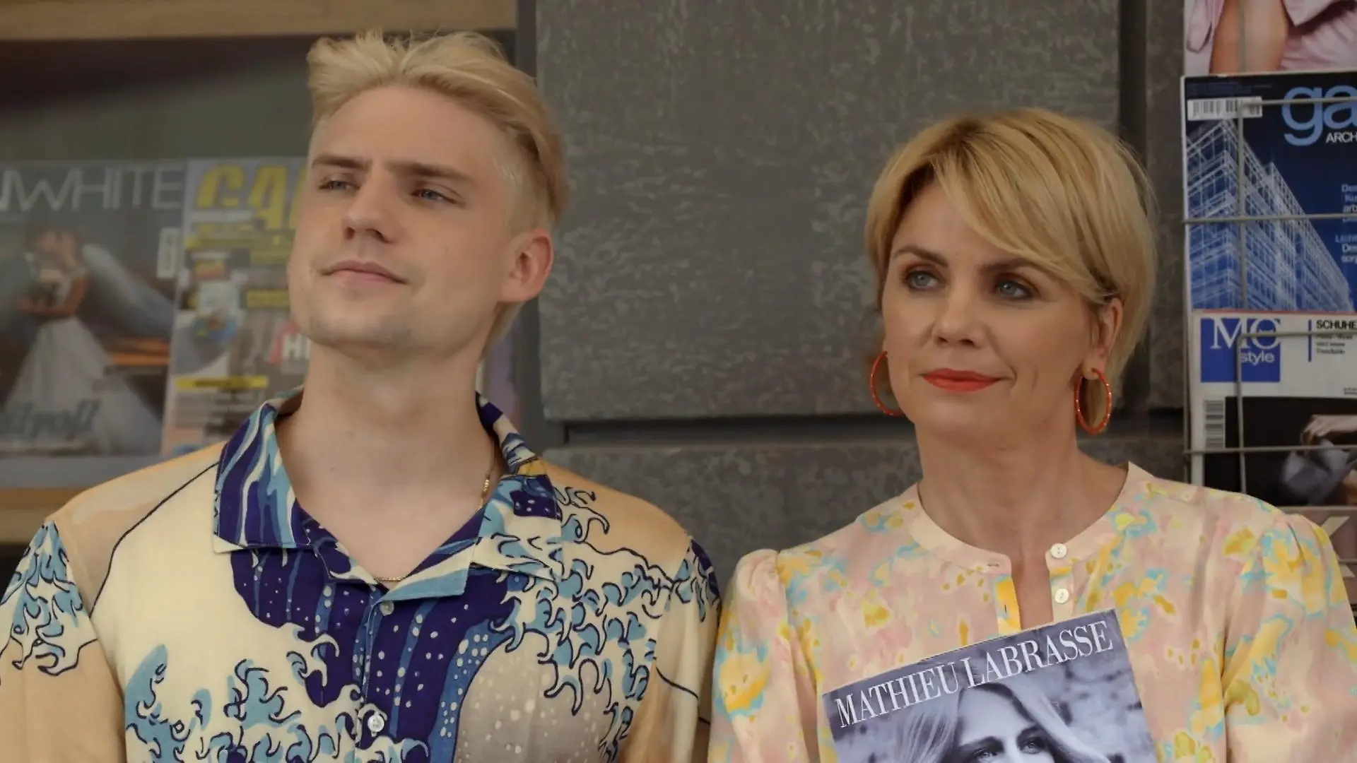 Moritz und Yvonne sehen Lars zum ersten Mal.