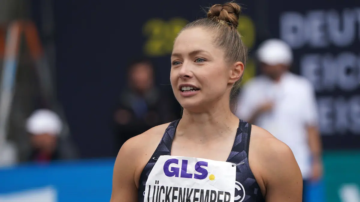 Gina Lückenkemper fühlt mit ihrem Leichtathletik-Kollegen Manuel Eitel.
