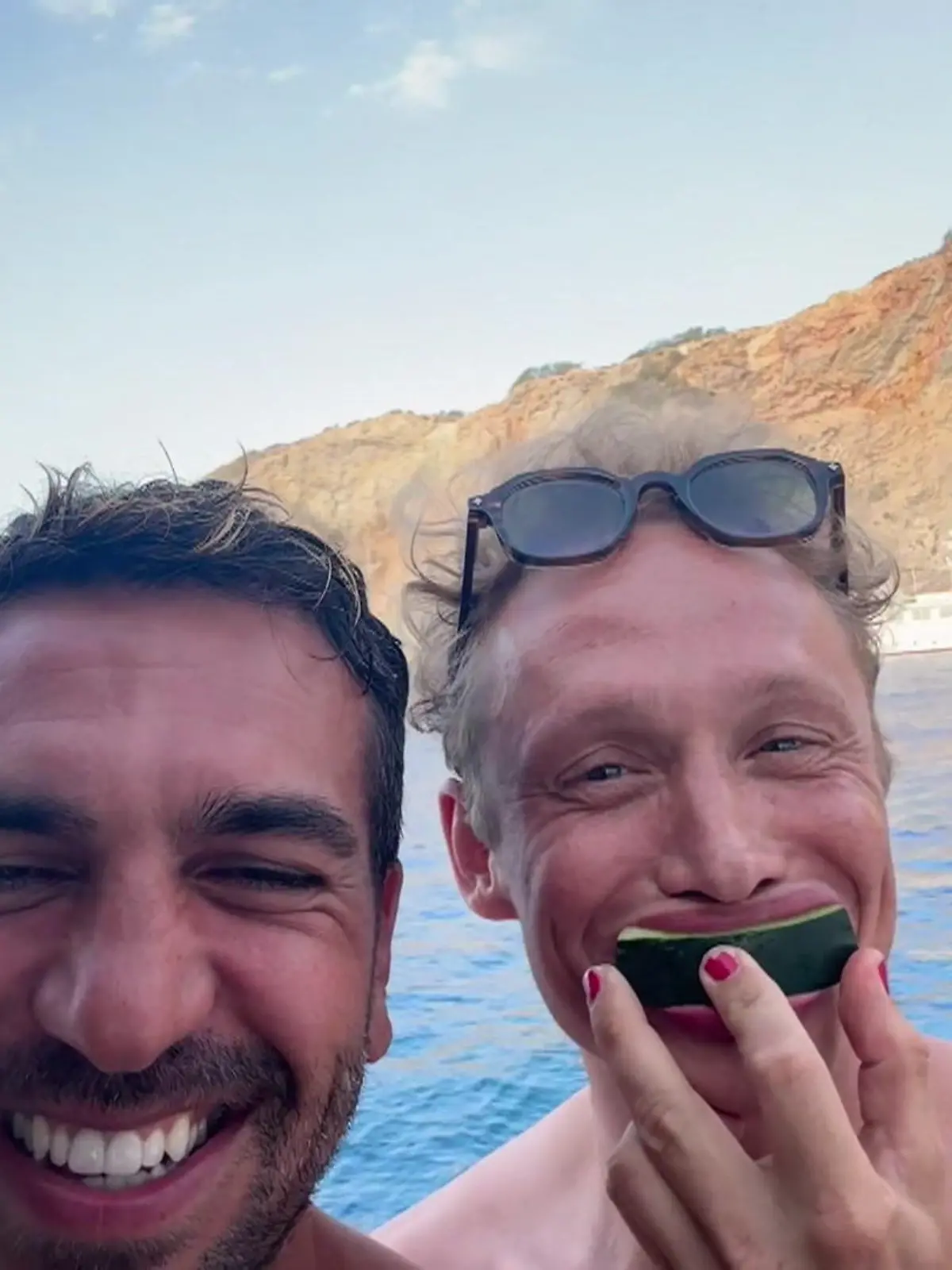 Bild zu: "Elyas M'Barek und Matthias Schweighöfer im Urlaubs-Modus"