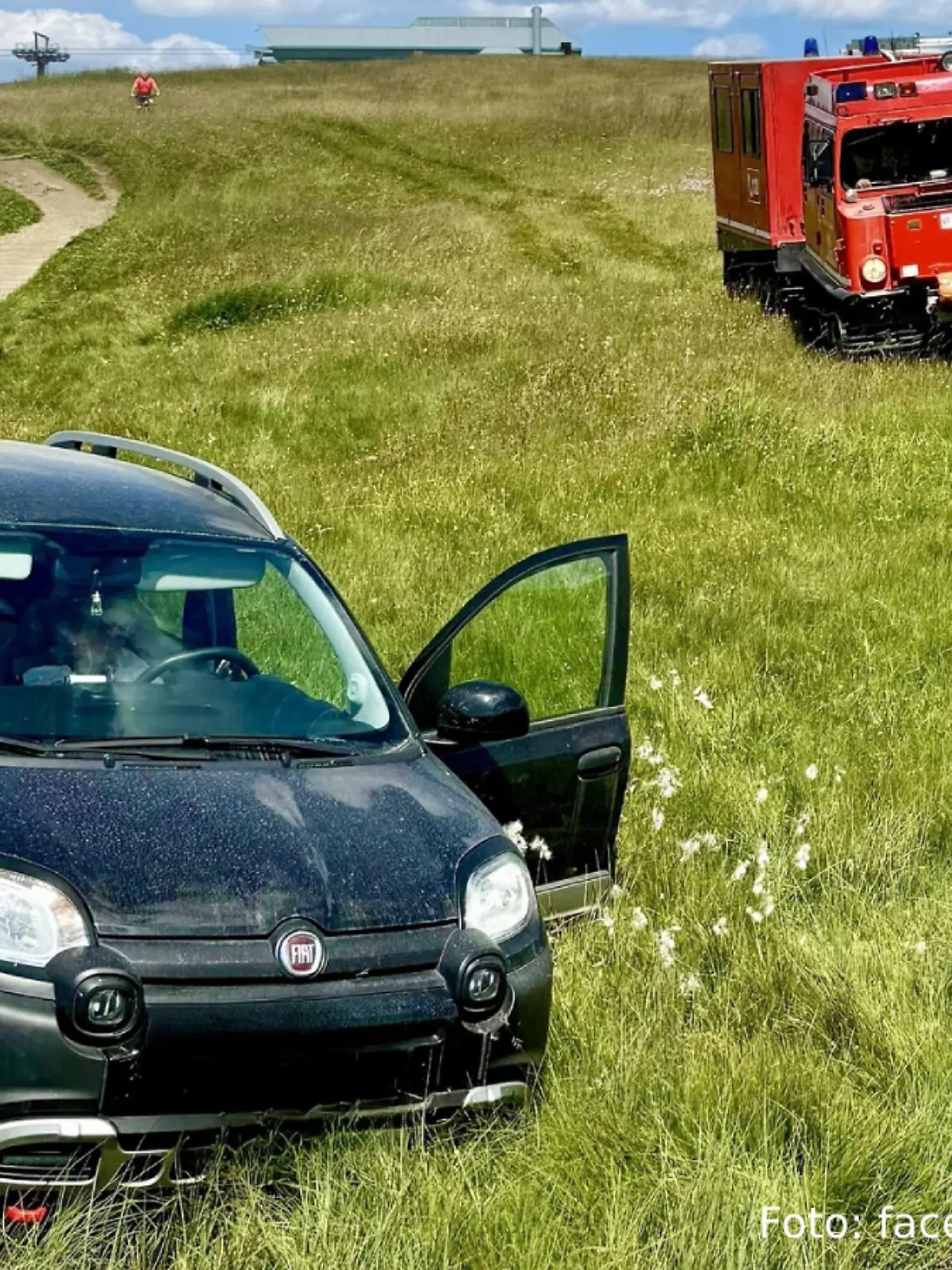 Dieses Foto veröffentlichte die Feuerwehr