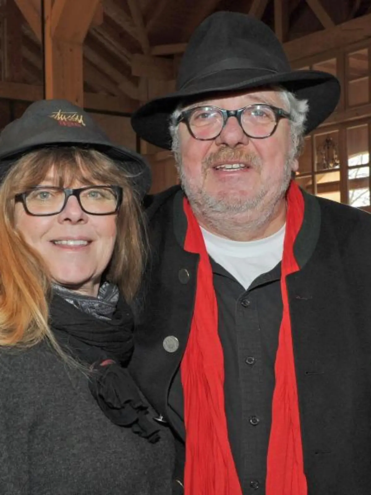 Der Entertainer Michael Schanze und seine Lebensgefährtin Uschi Köhl. Foto: Ursula Düren/dpa