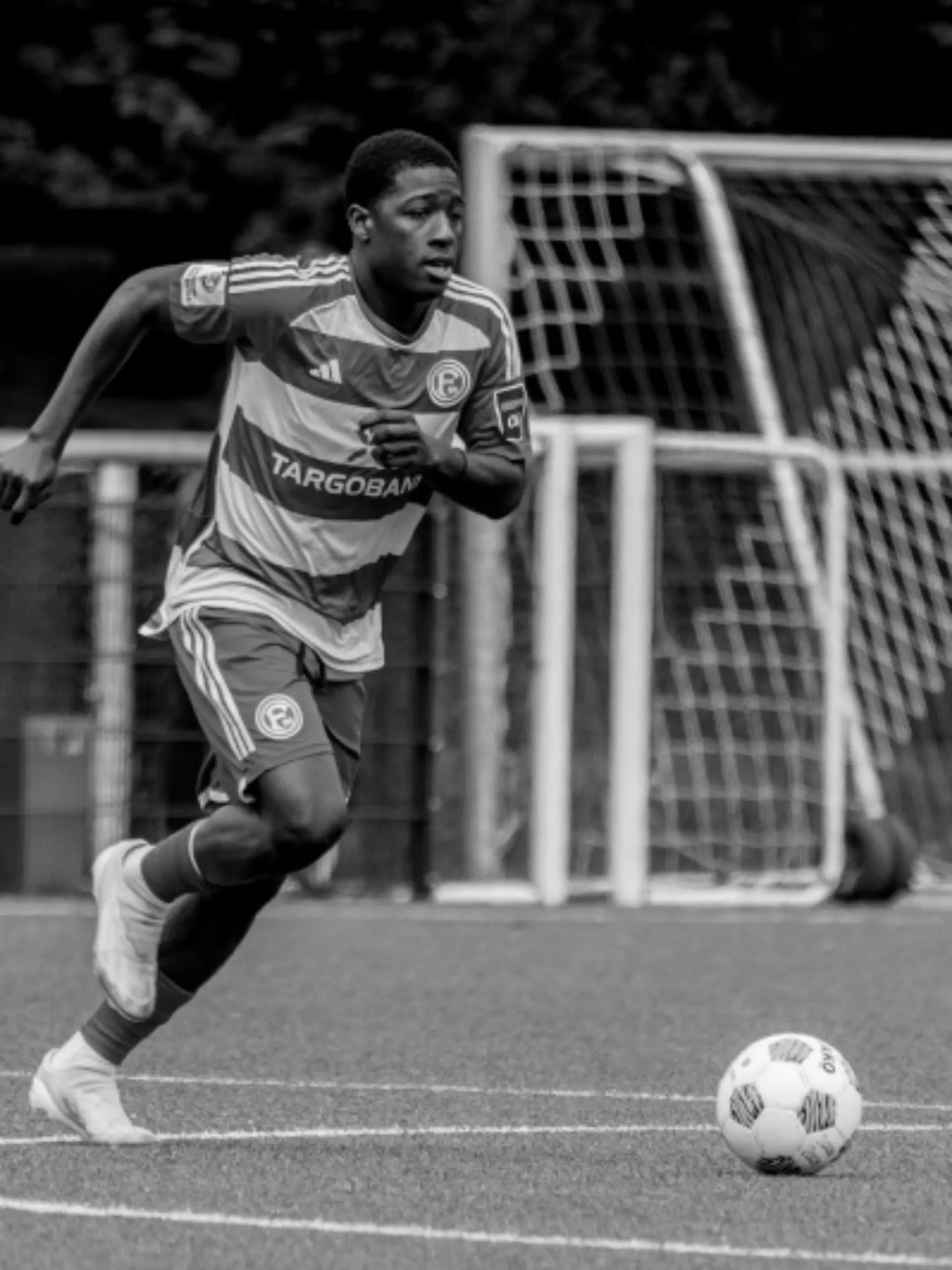 Newton Opoku-Mensah, U17-Spieler von Fortuna Düsseldorf starb mit 16 Jahren bei einem Badeunfall