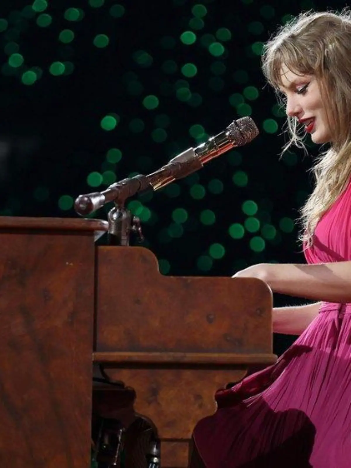 "Magische Erfahrung": Taylor Swift schwärmt vom Münchner Olympiaberg