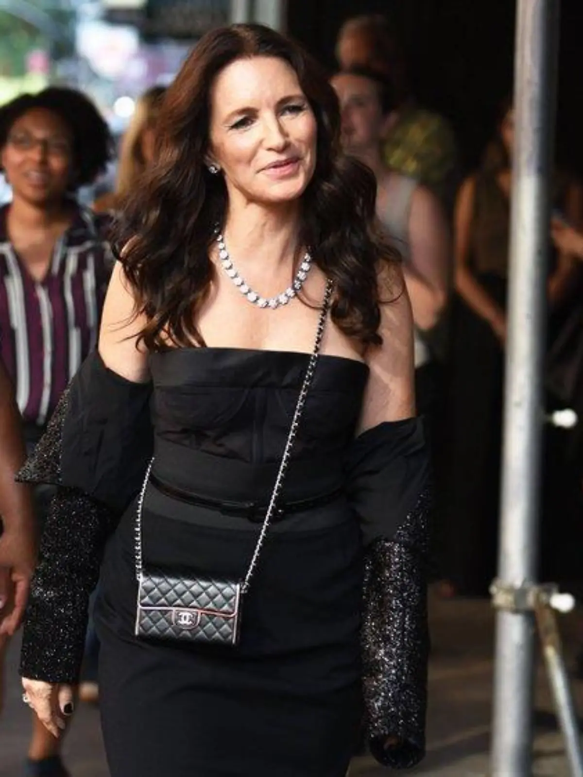 Kristin Davis: Ikonischer Mode-Moment beim "And Just Like That"-Dreh
