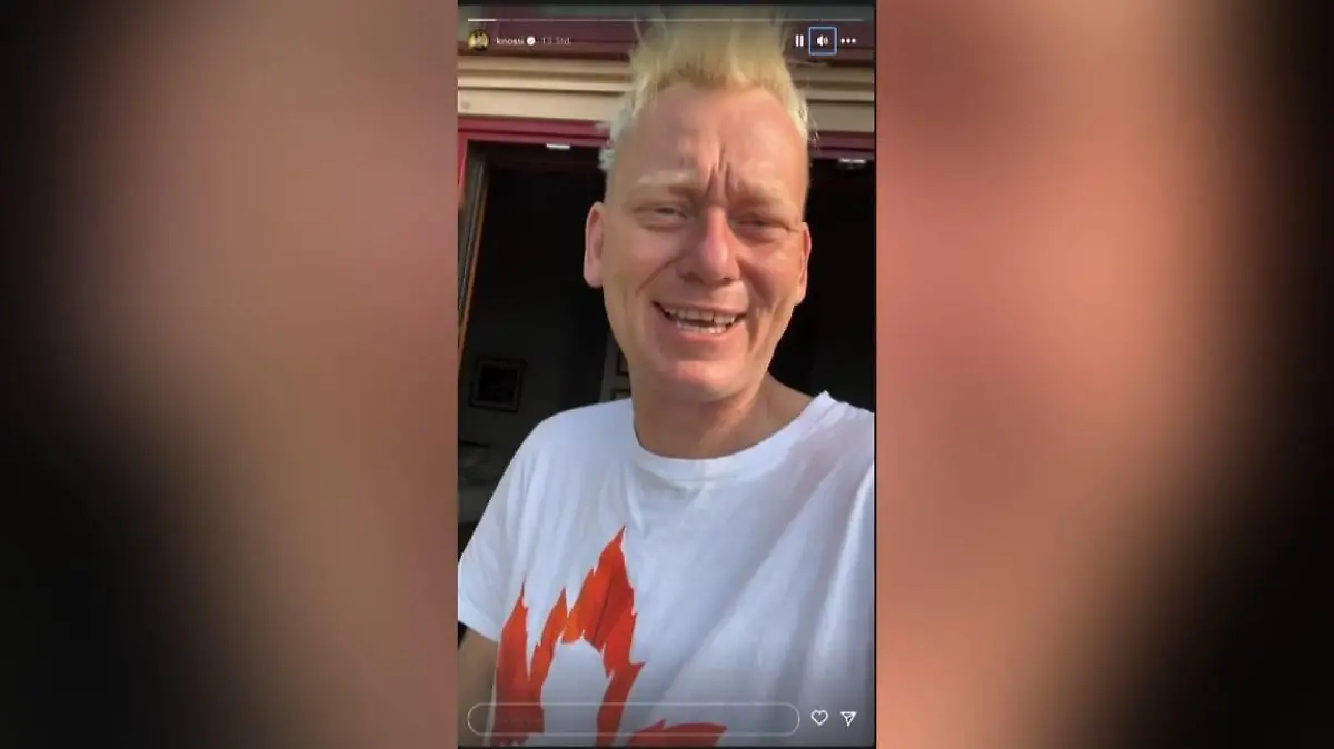 Wildniserprobt und extrem verändert! Nach seinem jüngsten Abenteuer in Kanada ist „Let’s Dance“-Liebling Jens „Knossi“ Knossalla bald nicht wieder zu erkennen.