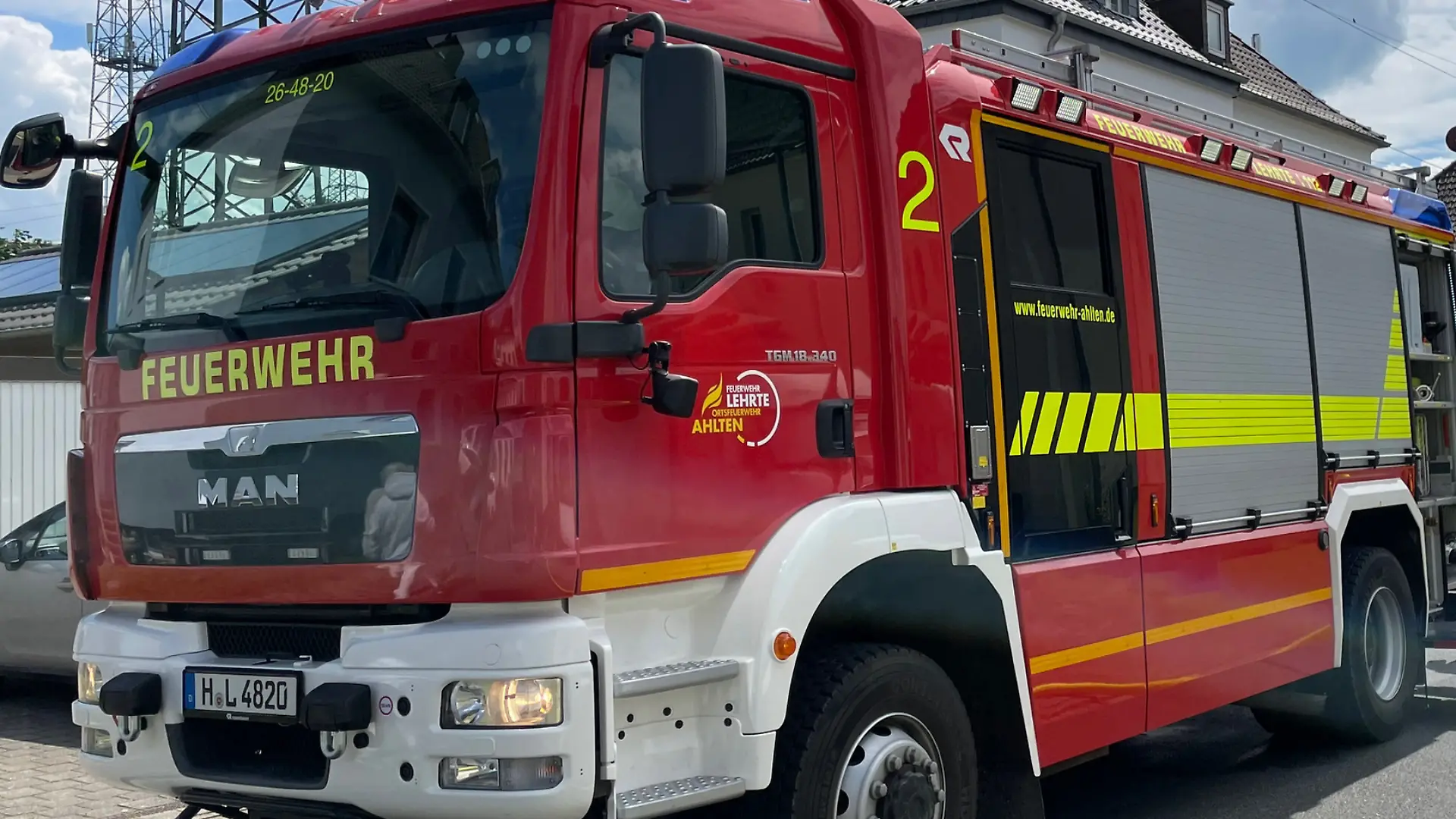 Ein Handy hat in Lehrte und Ahlten einen Großeinsatz der Feuerwehr ausgelöst. Am Unglücksort finden die Einsatzkräfte jedoch niemanden vor.