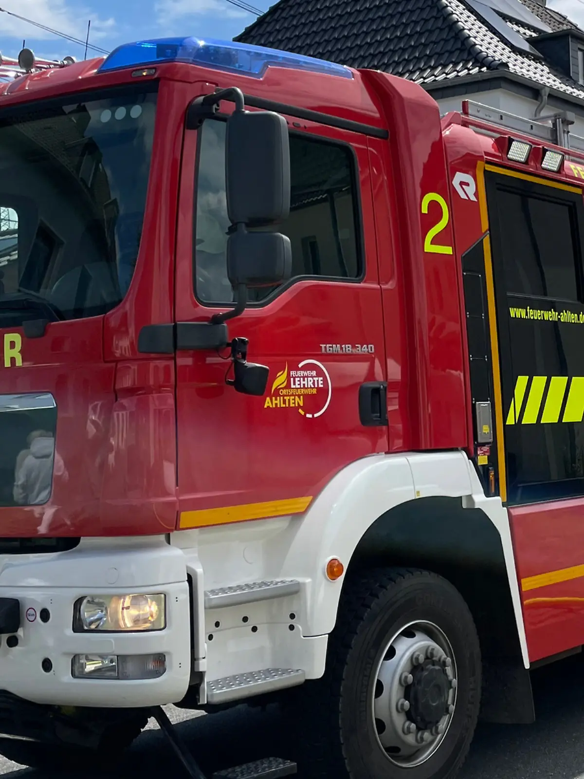 Ein Handy hat in Lehrte und Ahlten einen Großeinsatz der Feuerwehr ausgelöst. Am Unglücksort finden die Einsatzkräfte jedoch niemanden vor.