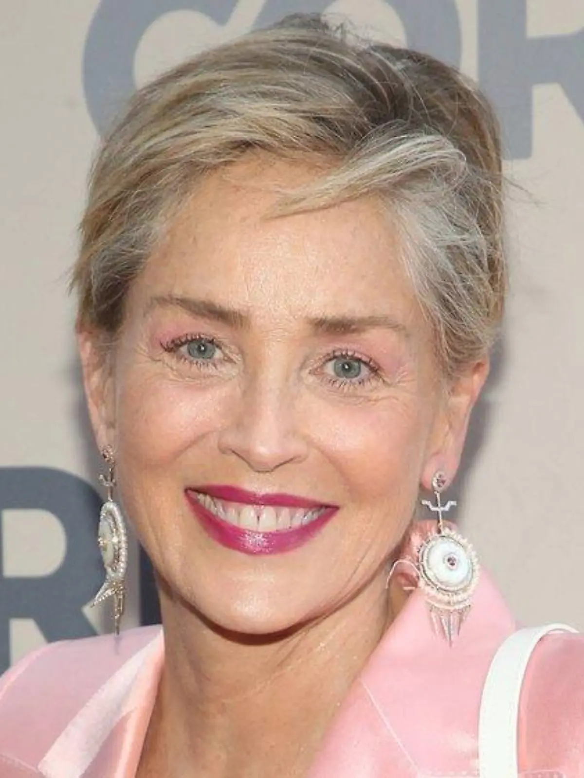 Sharon Stone: Darum hat sie ein Veilchen