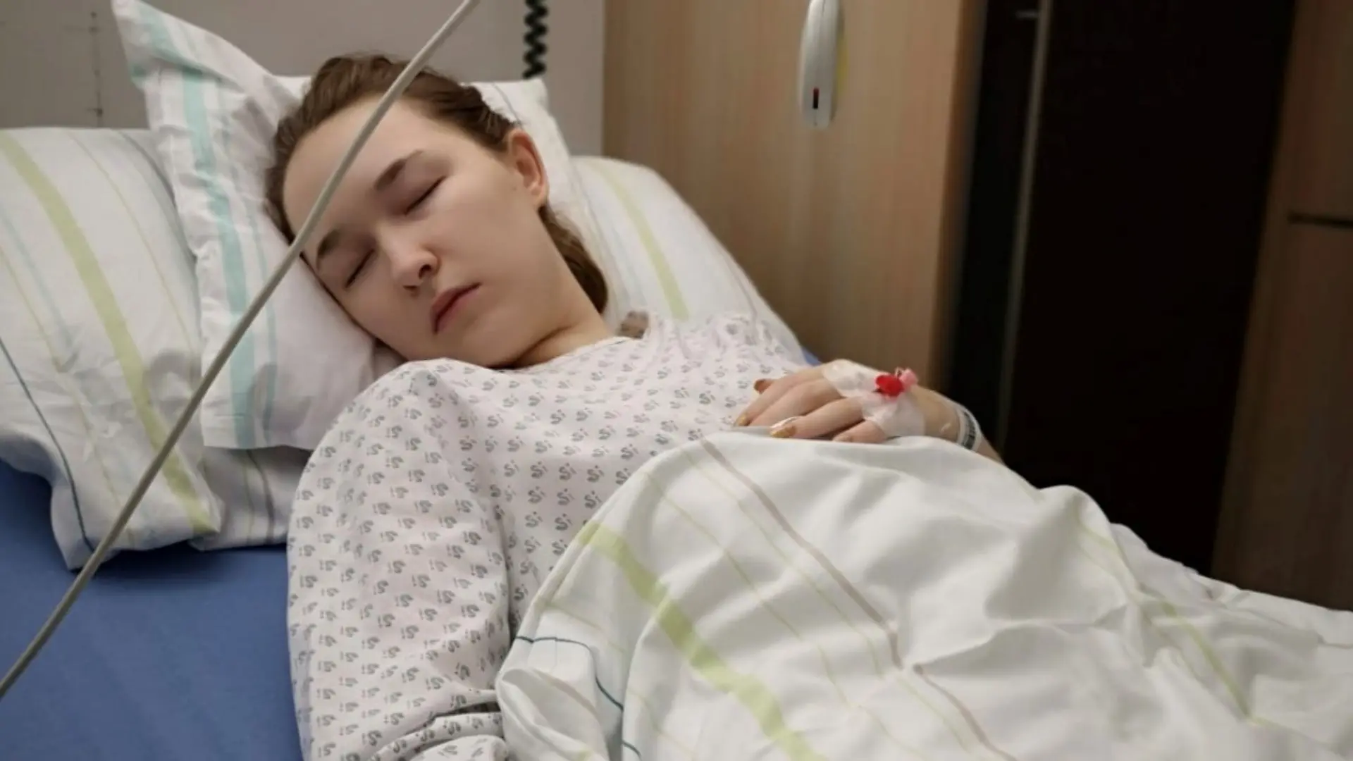 Aljona Peters nach ihrer zweiten Hautkrebs-OP (2018). 