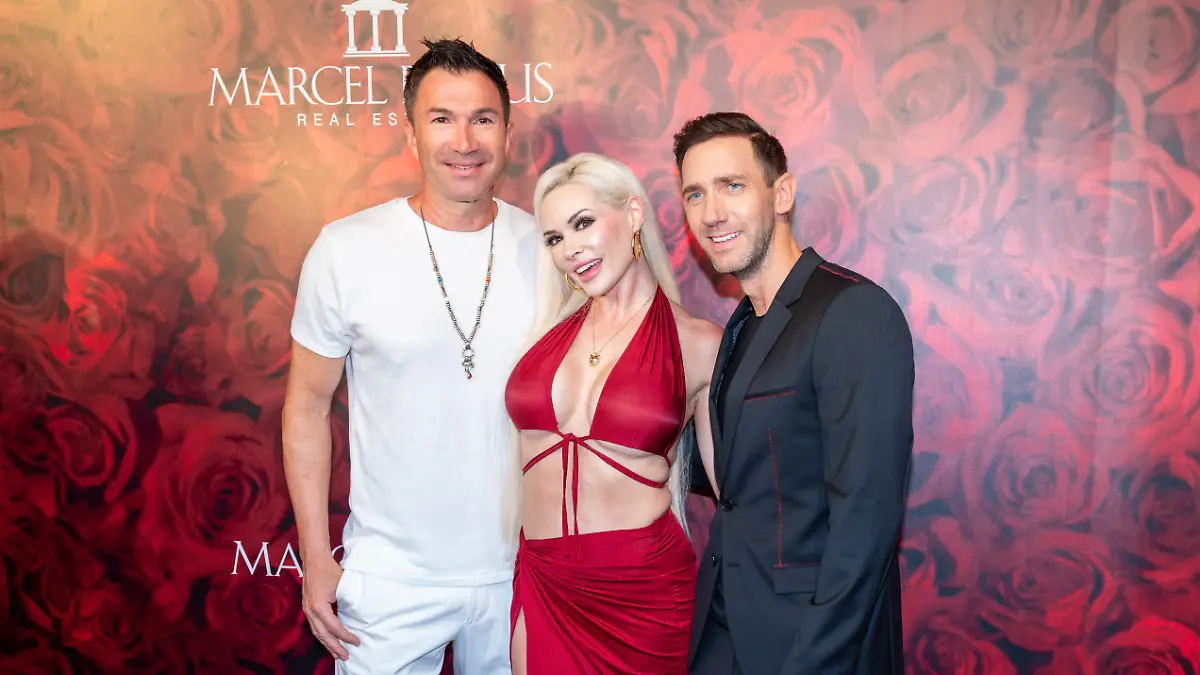 Lucas Cordalis und Daniela Katzenberger ziehen bei der Remus-Night auf Mallorca alle Blicke auf sich.