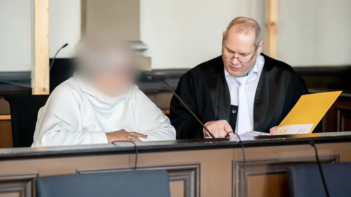 Prozess gegen Hebamme am Landgericht Verden
