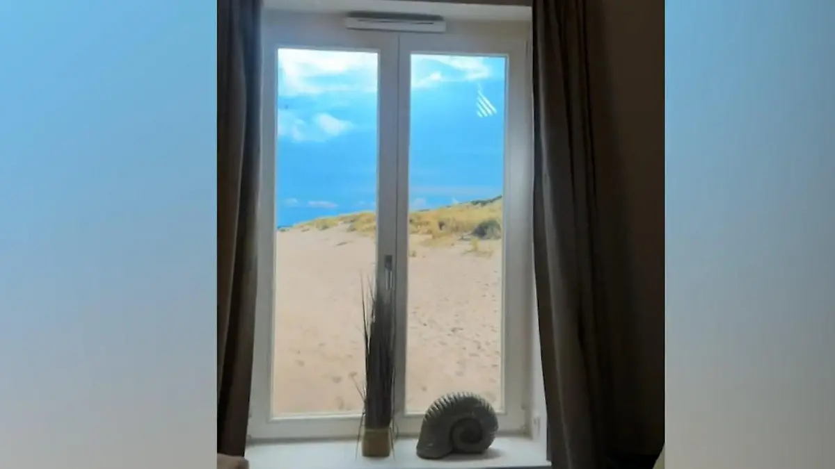 Influencerin erwartet traumhafte Aussicht - und bekommt DAS Zimmer mit Poster-Blick!