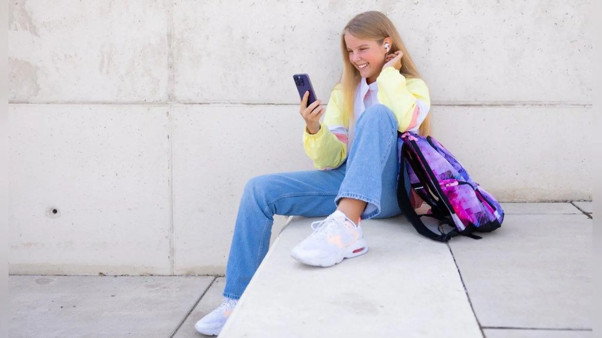 Smartphone für den Nachwuchs: Wie machen Eltern das Handy sicher?
