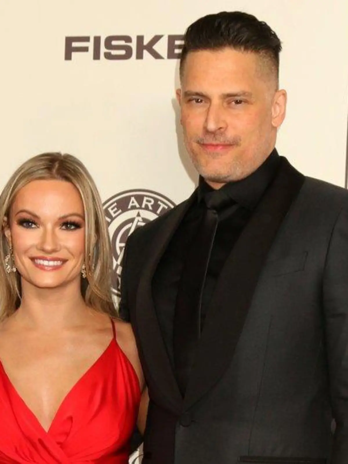 Nach seiner Scheidung: Joe Manganiello gratuliert neuer Freundin