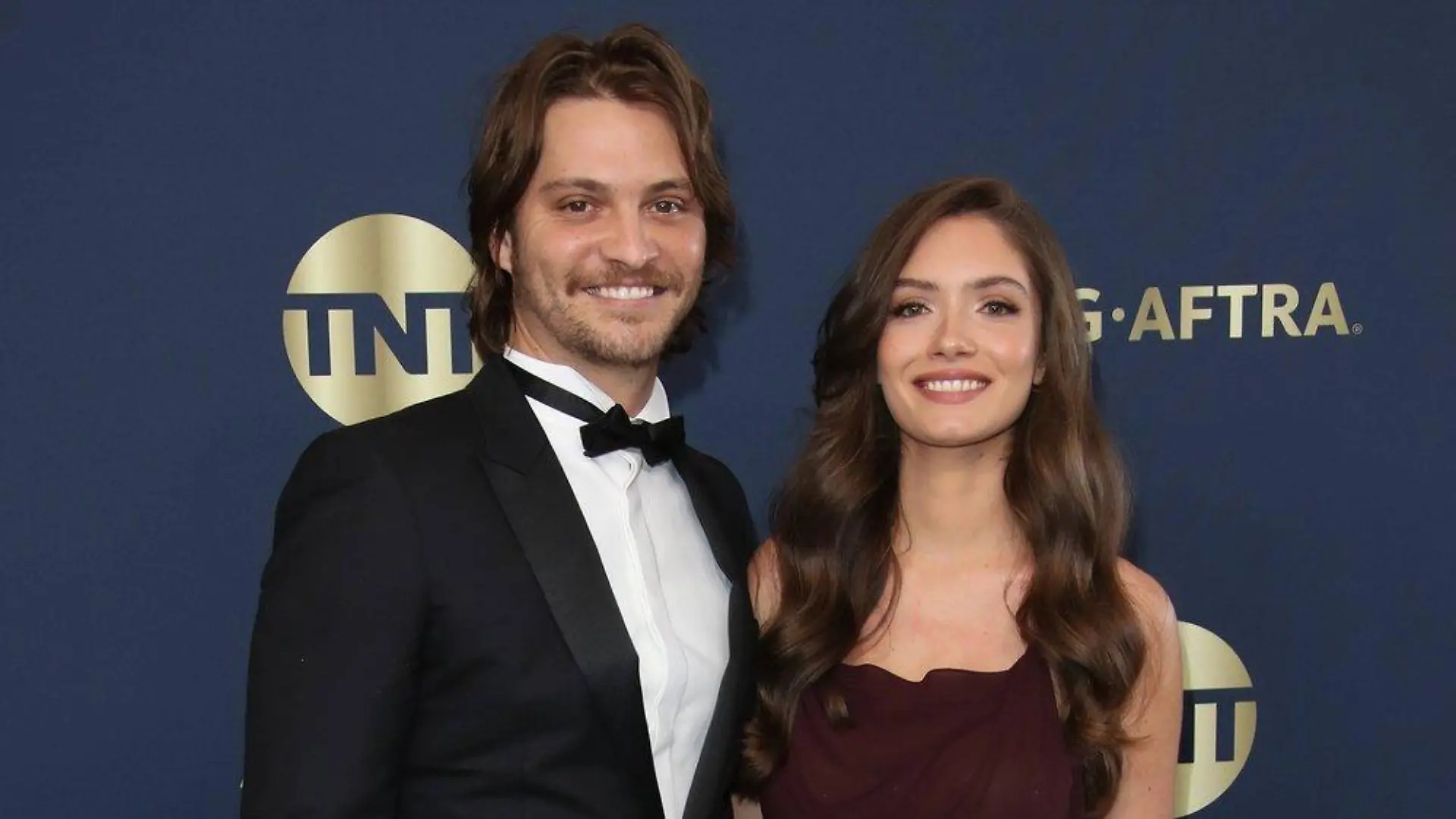 "Yellowstone"-Star Luke Grimes und Ehefrau Bianca freuen sich auf Baby