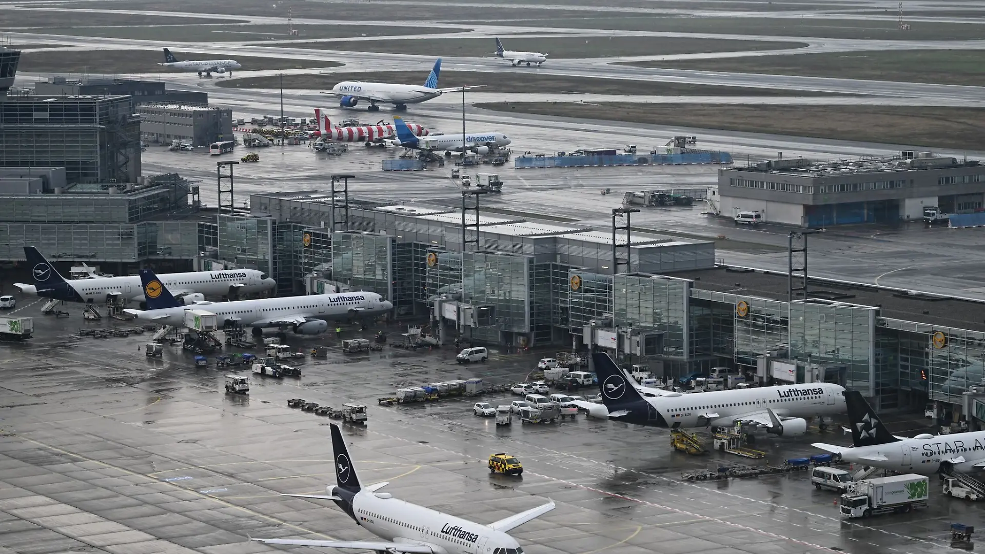 Reger Betrieb am Frankfurter Flughafen. Im zweiten Quartal lief es für Airport-Betreiber Fraport besser als erwartet.